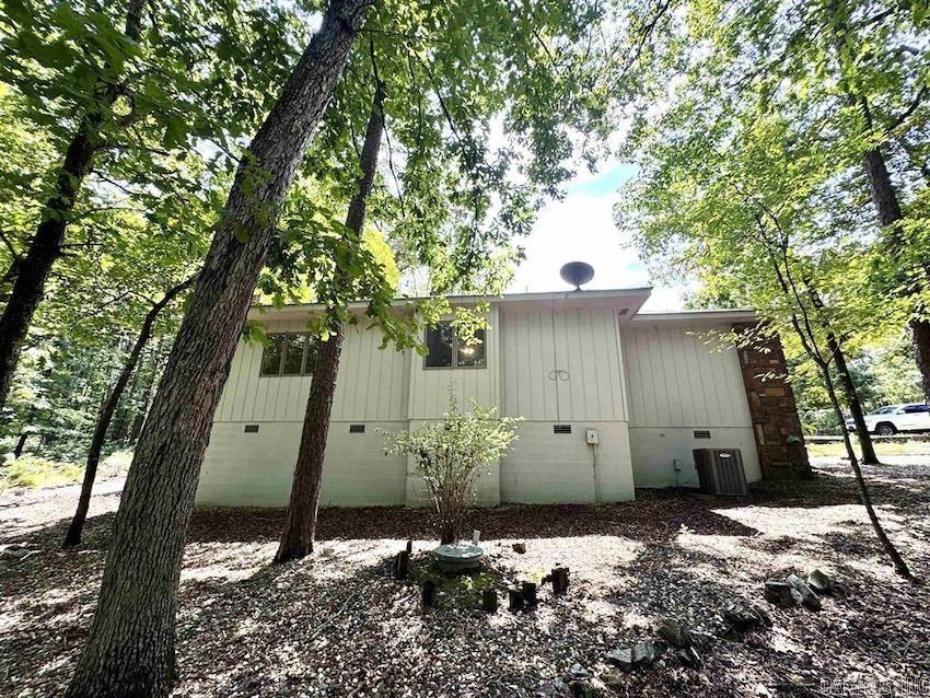 7 Camarzana Ln  Hot Springs Village, AR