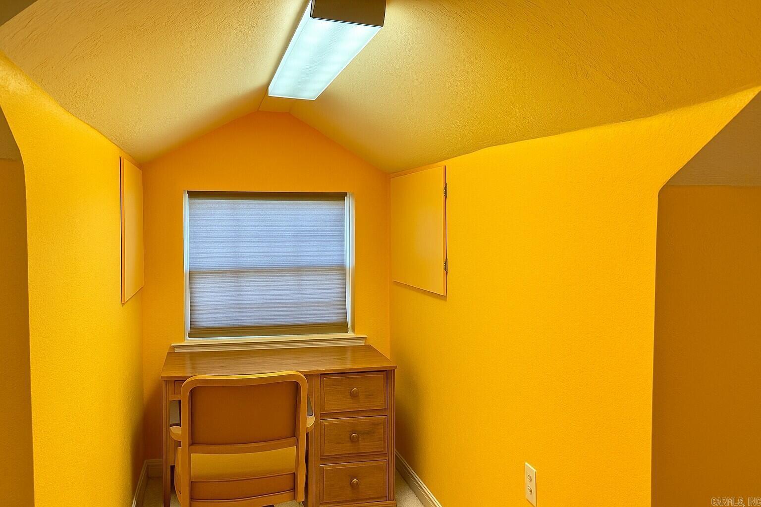 15 White Oak Lane Pleasant Plains, AR 72568