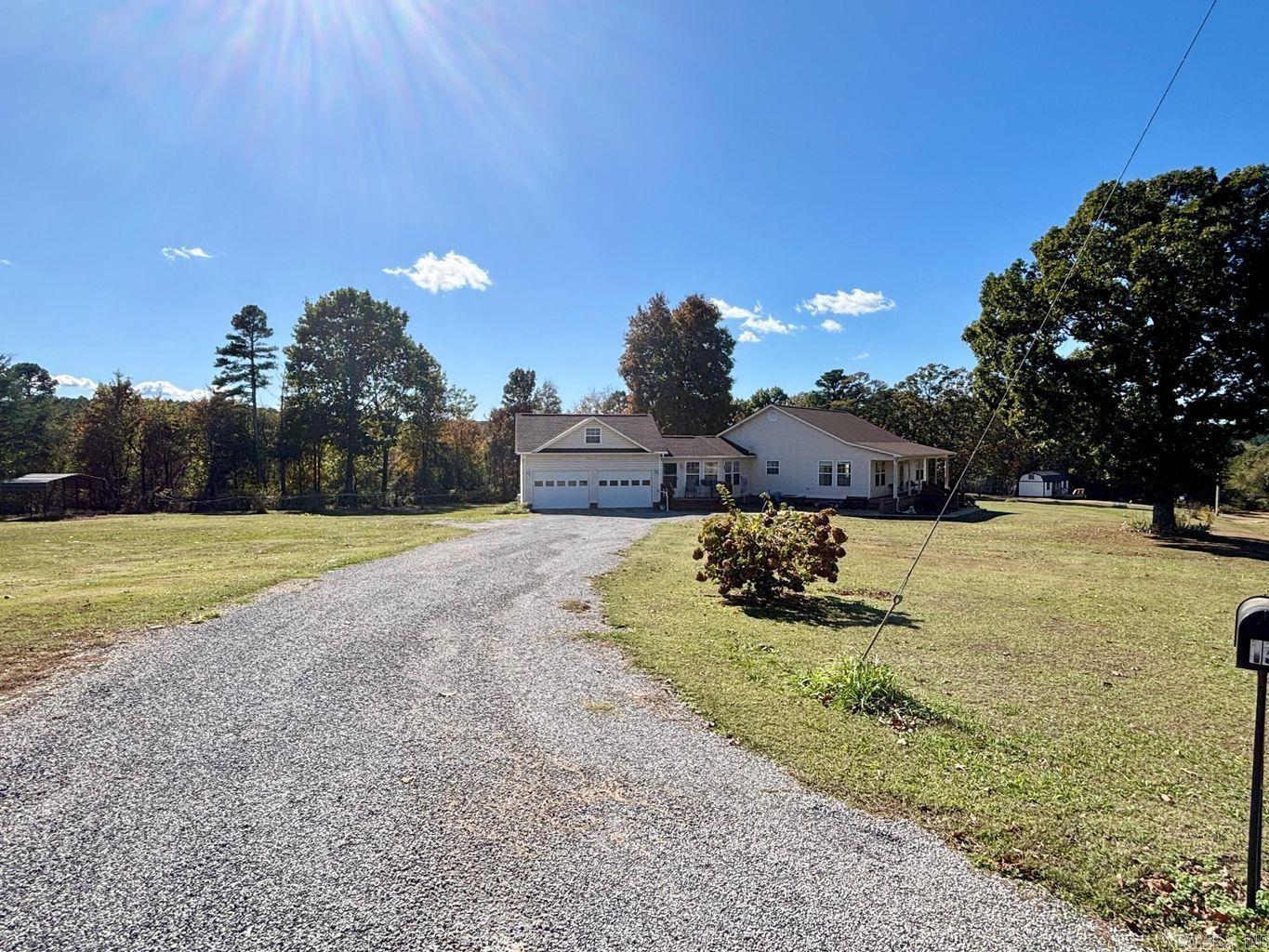 15 White Oak Lane Pleasant Plains, AR 72568