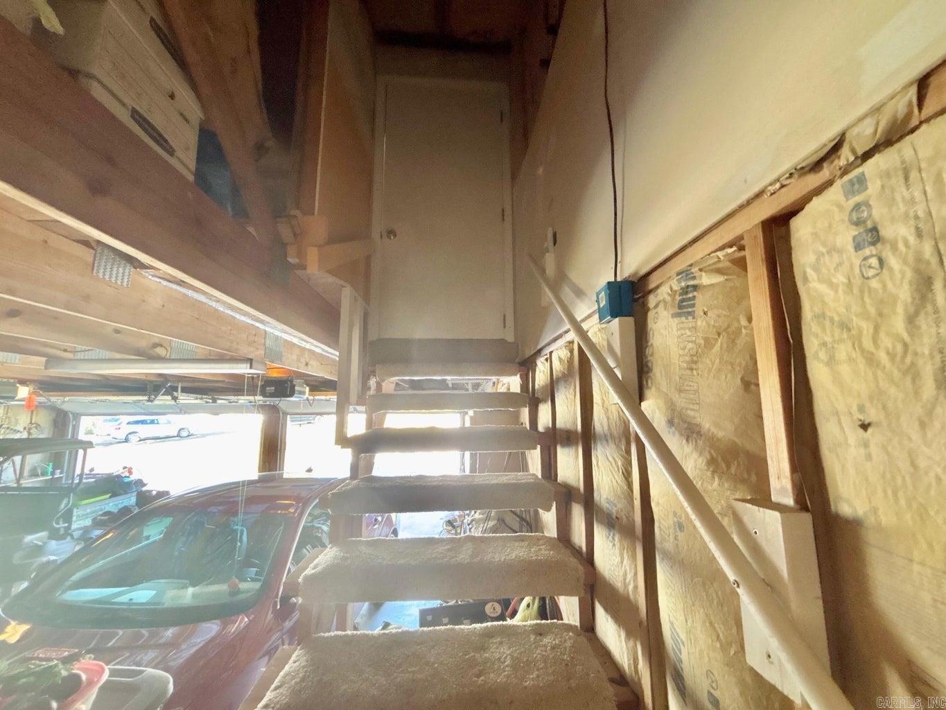 15 White Oak Lane Pleasant Plains, AR 72568