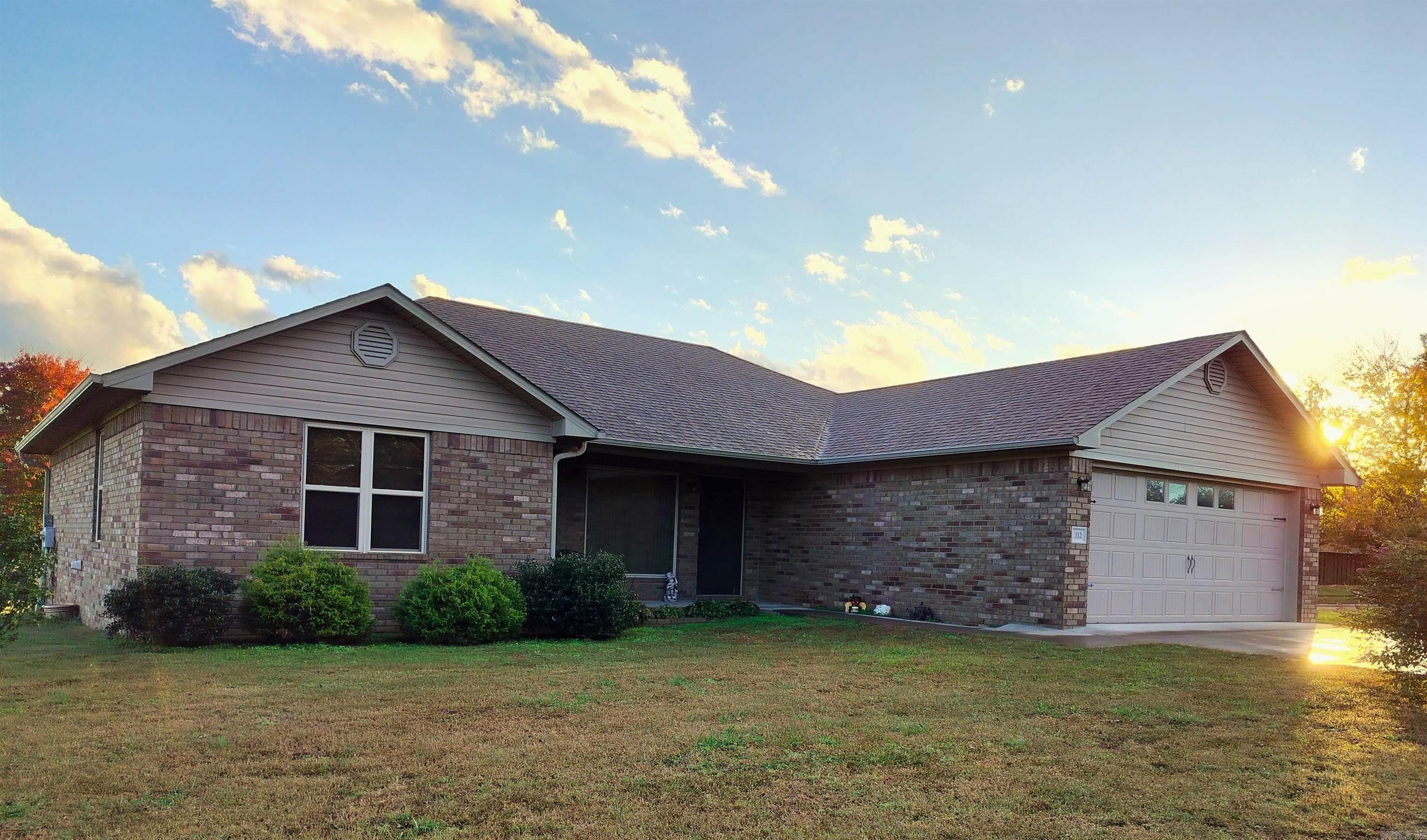 112 PeachTree  Clarksville, AR