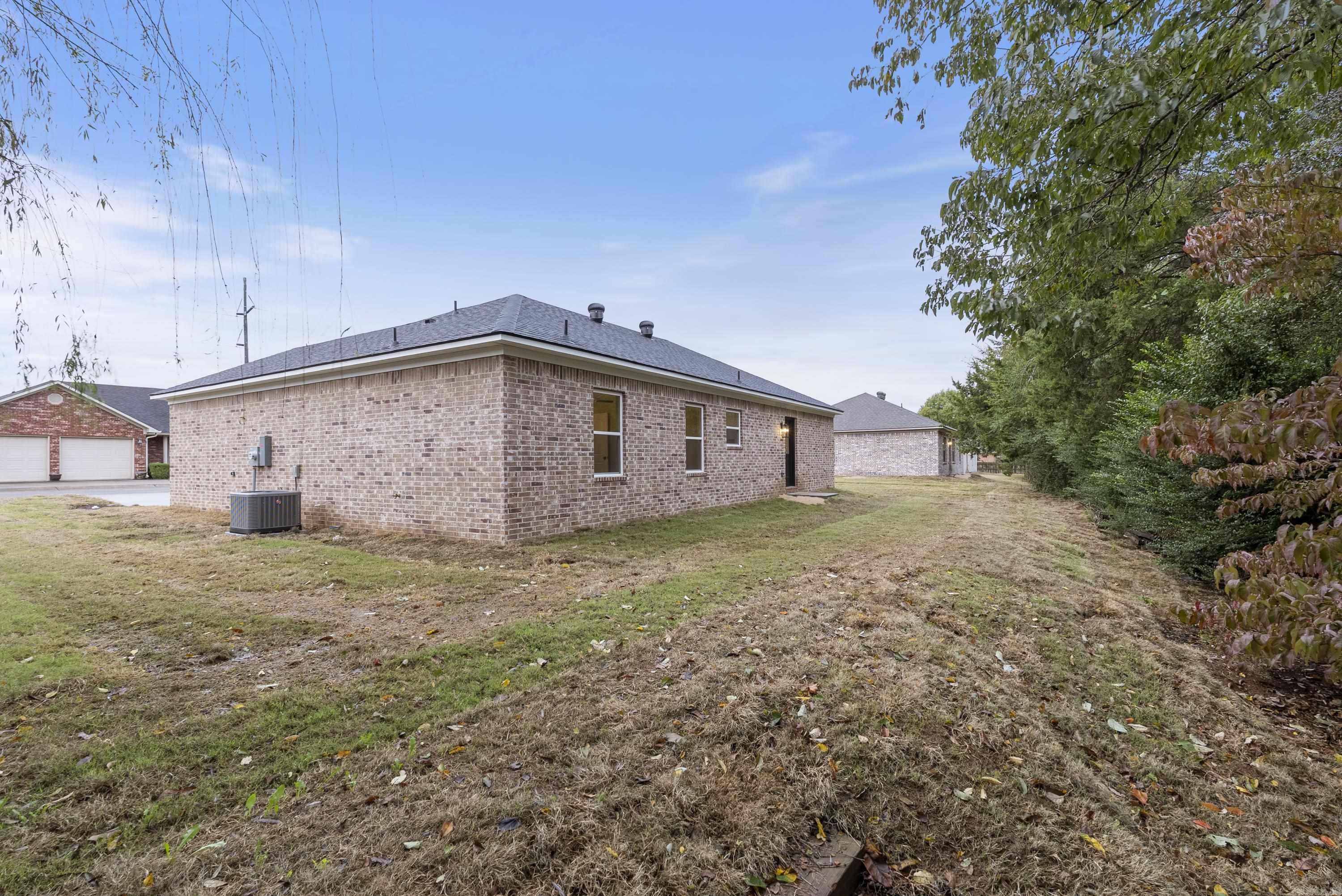 303 Parkway Avenue Morrilton, AR 72110
