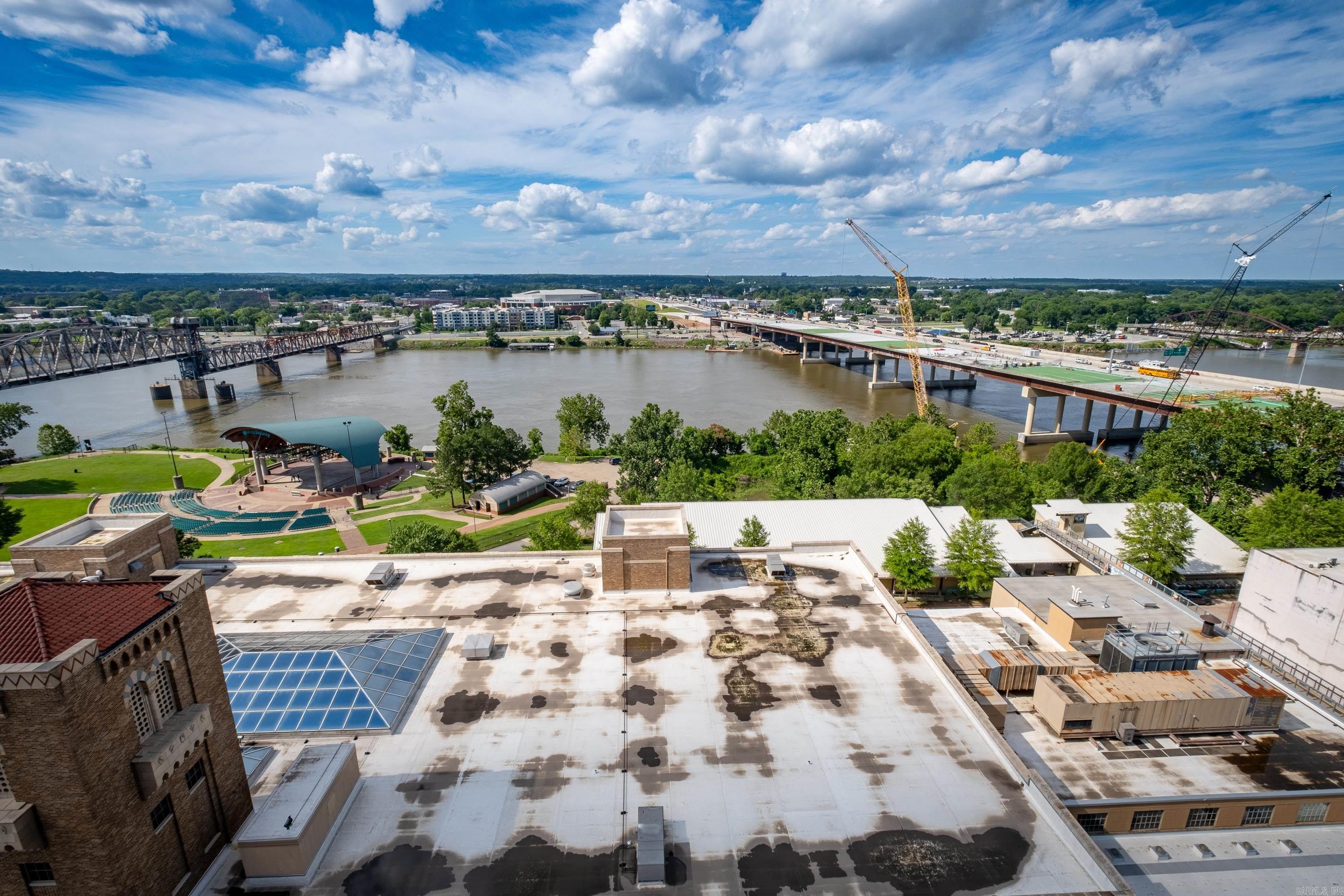 521 President Clinton  Little Rock, AR