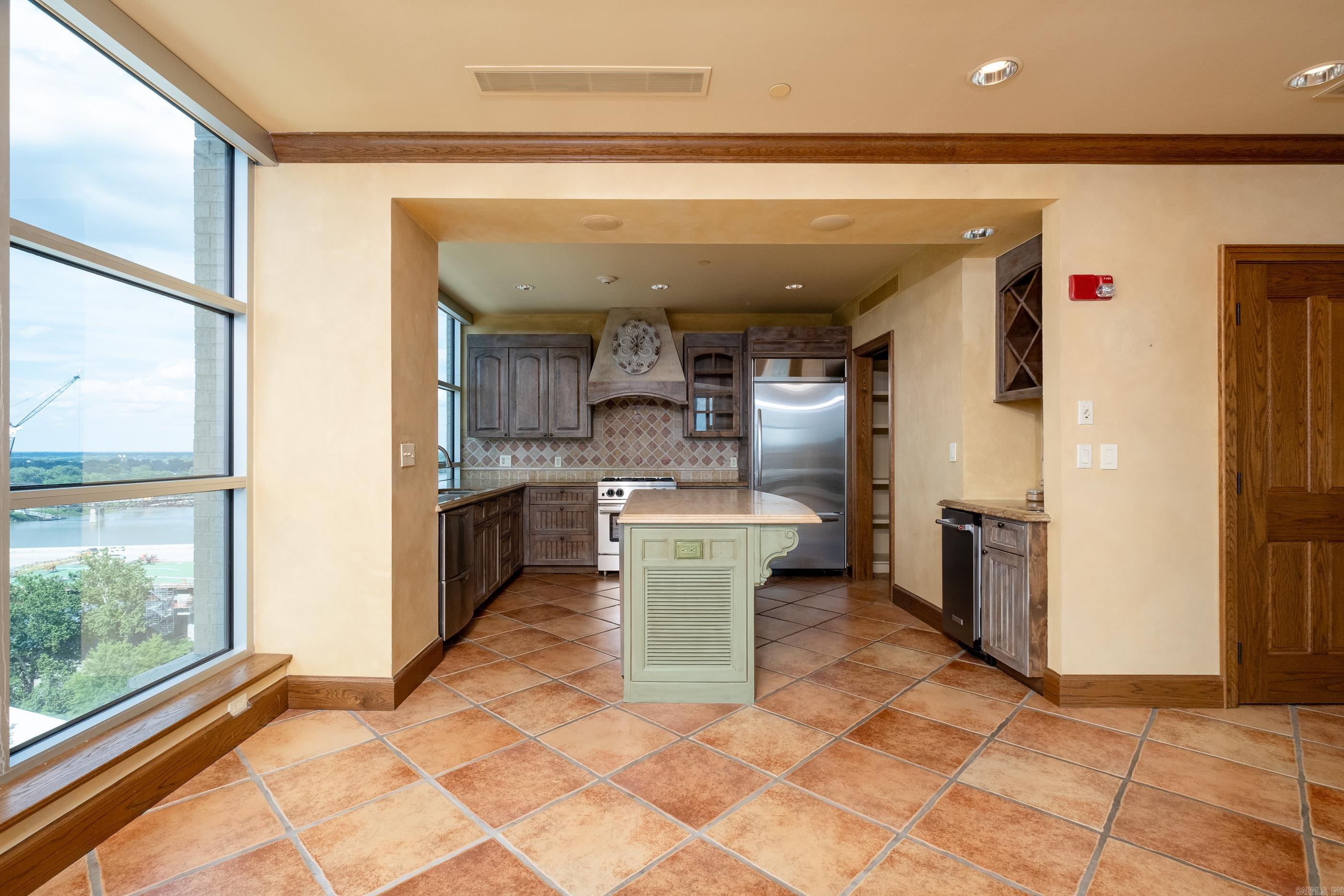 521 President Clinton  Little Rock, AR