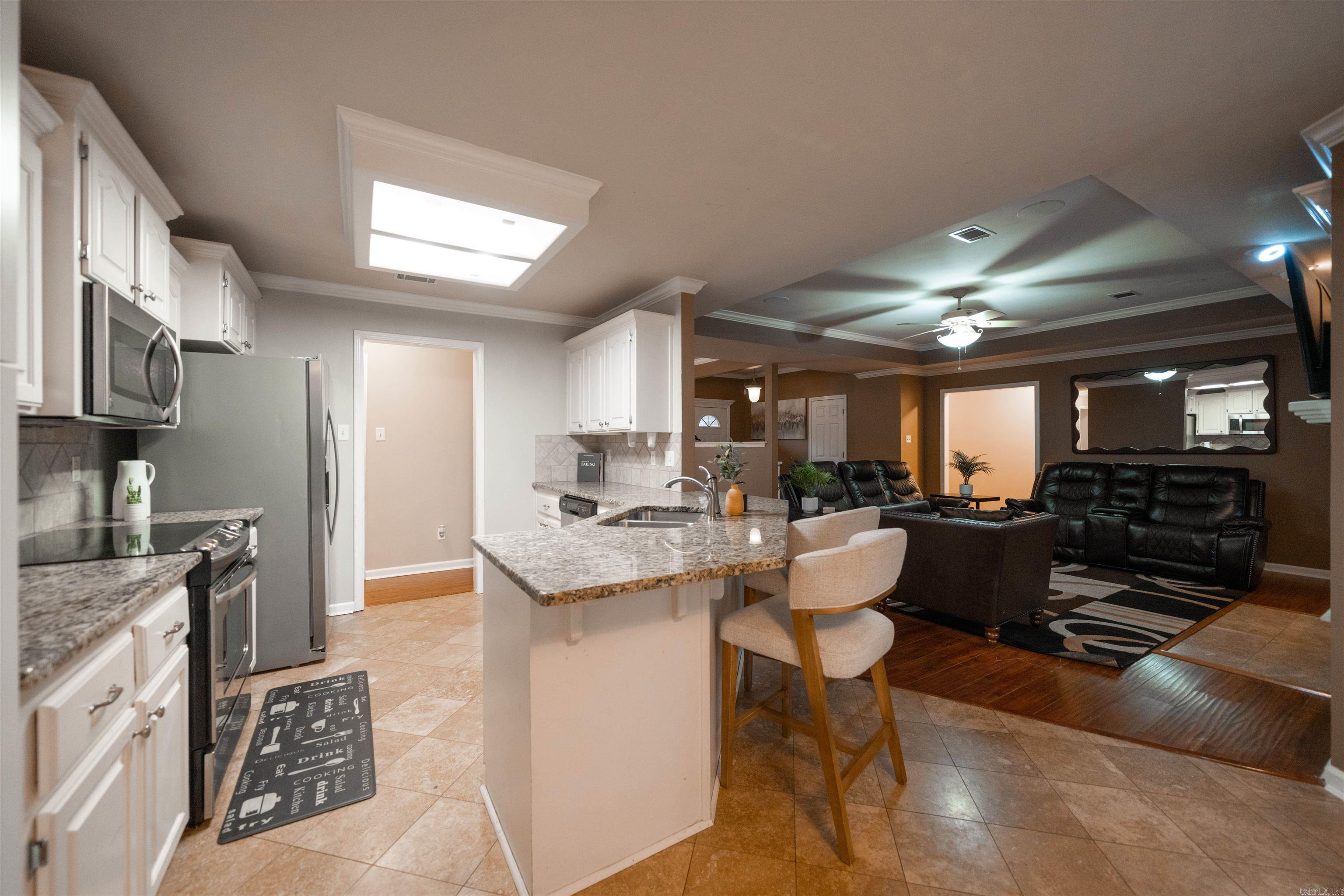 7 Glacier Cove Maumelle, AR 72113