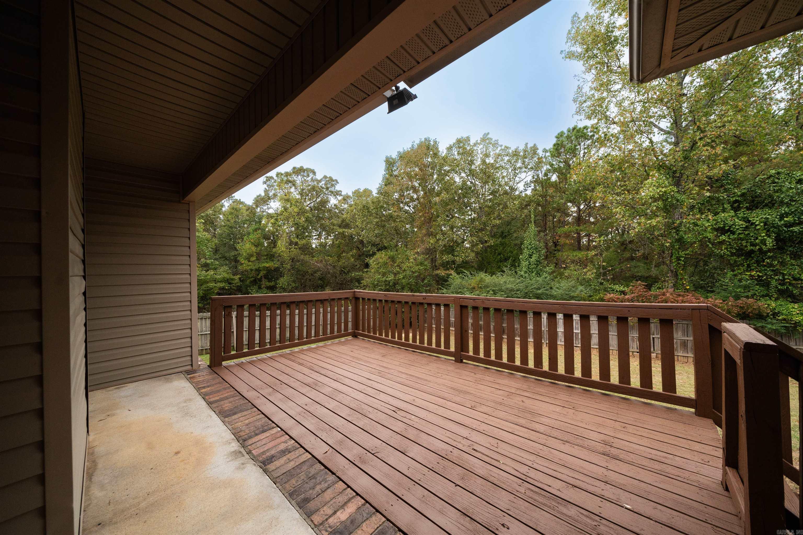 7 Glacier Cove Maumelle, AR 72113