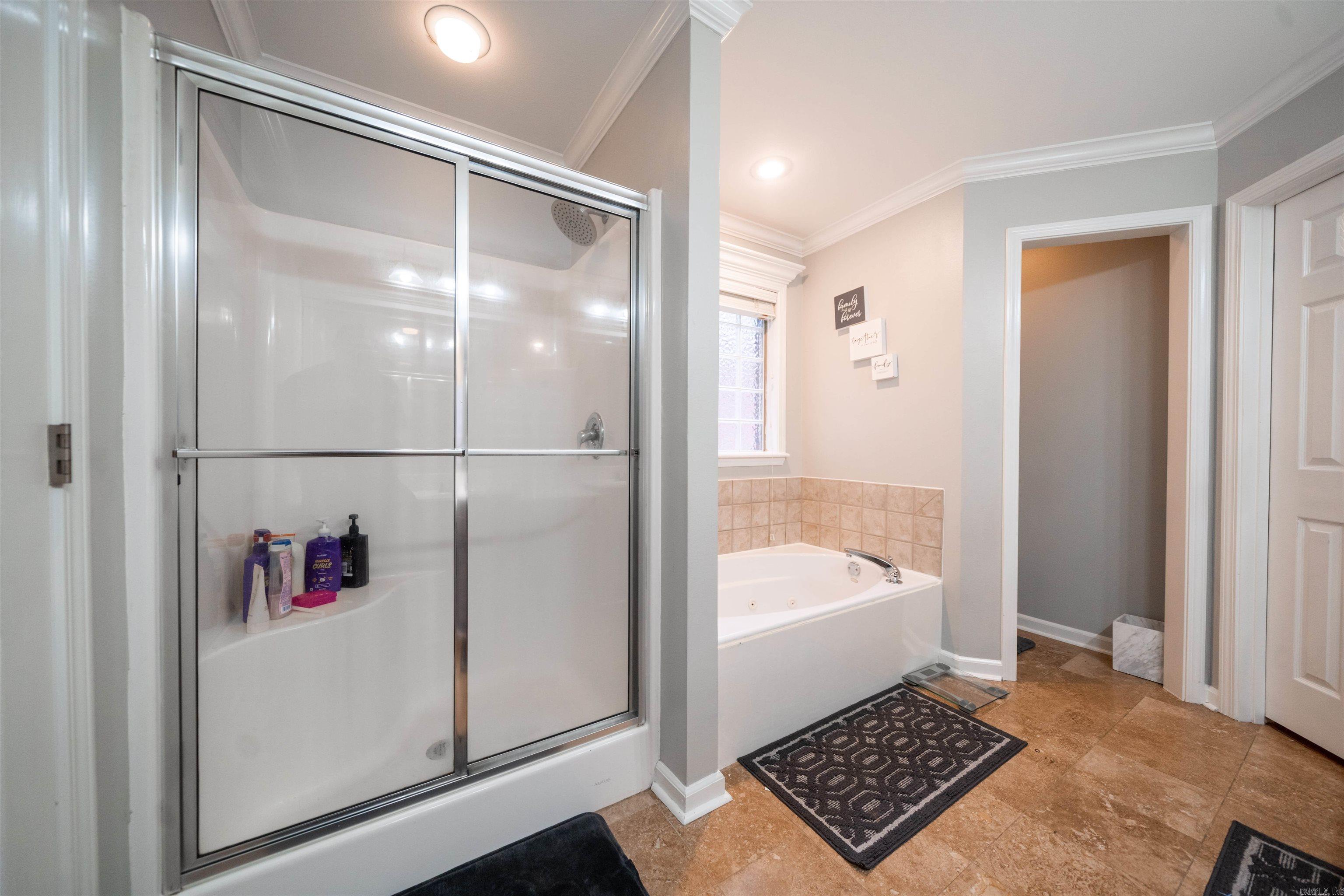 7 Glacier Cove Maumelle, AR 72113