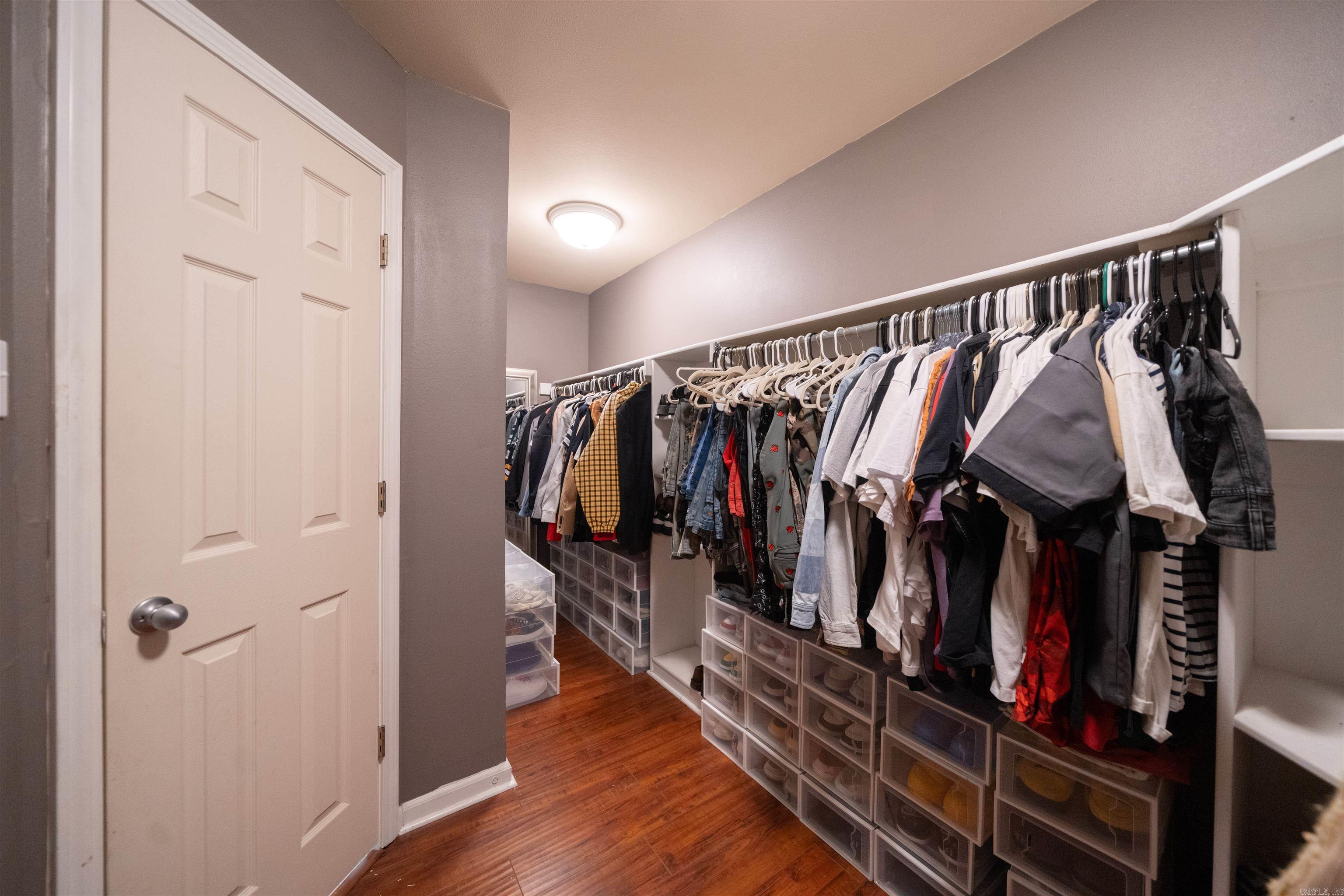 7 Glacier Cove Maumelle, AR 72113