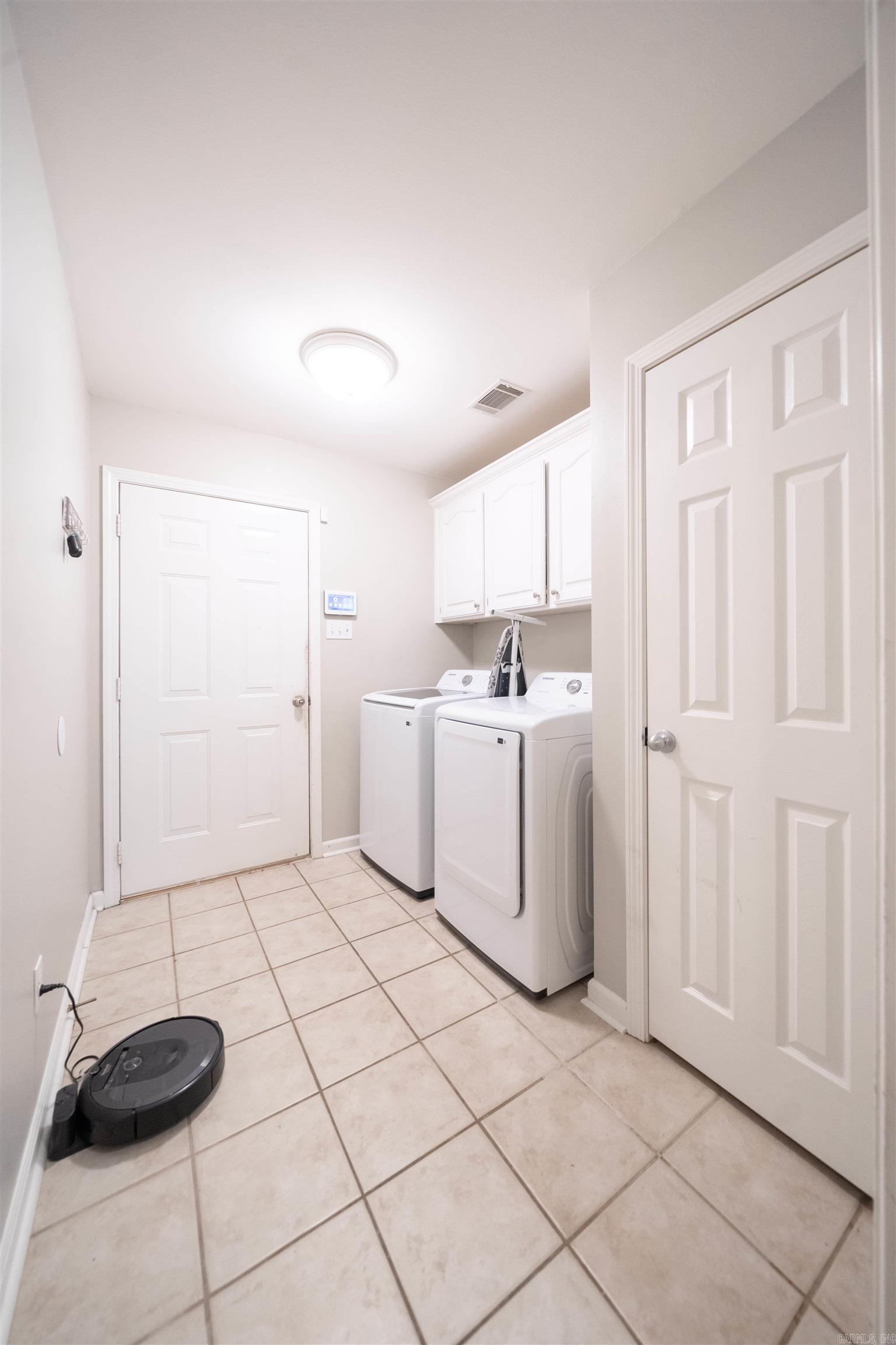 7 Glacier Cove Maumelle, AR 72113