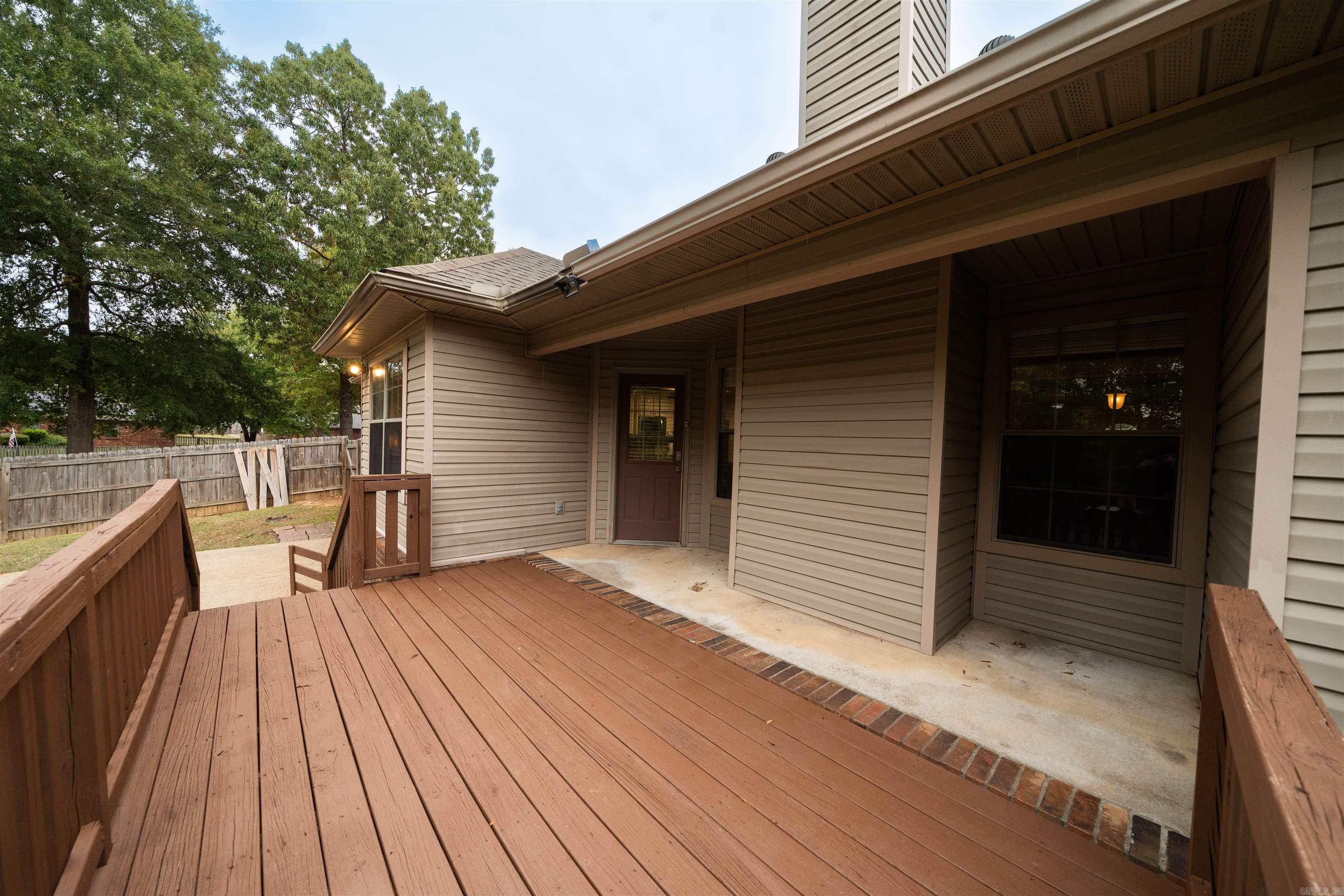 7 Glacier Cove Maumelle, AR 72113