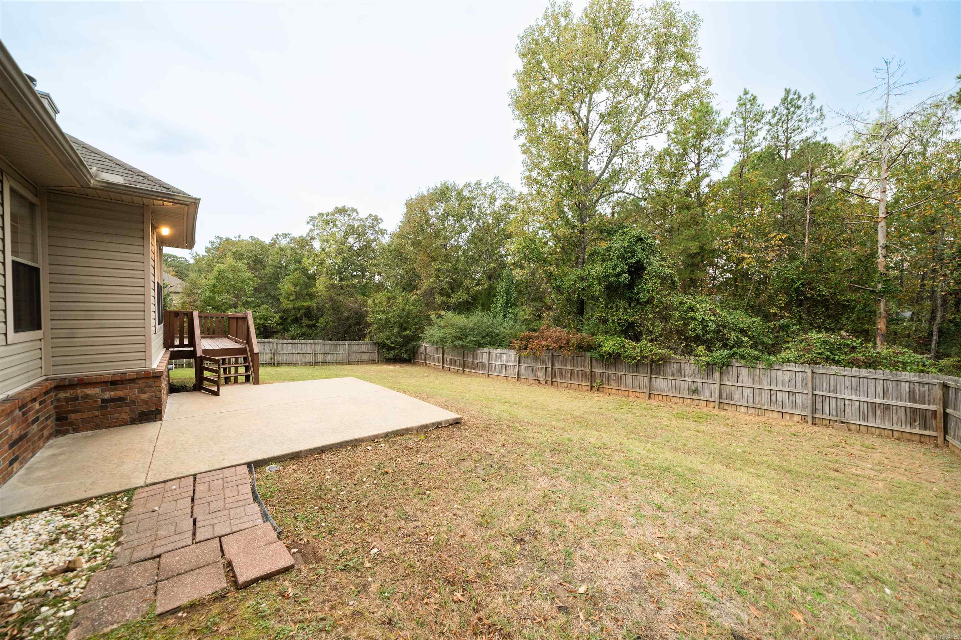 7 Glacier Cove Maumelle, AR 72113