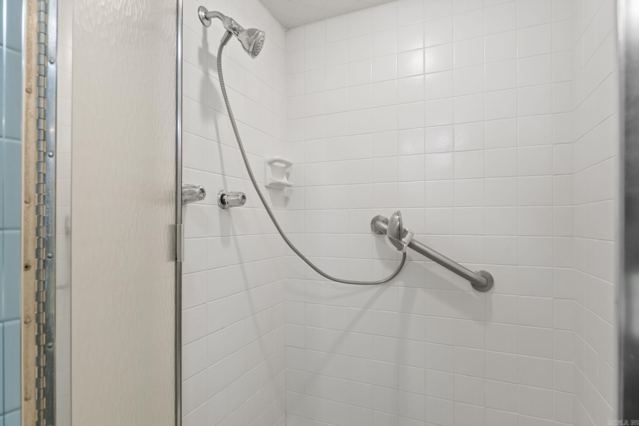 3 Pine Tree Point North Little Rock, AR 72116-8315