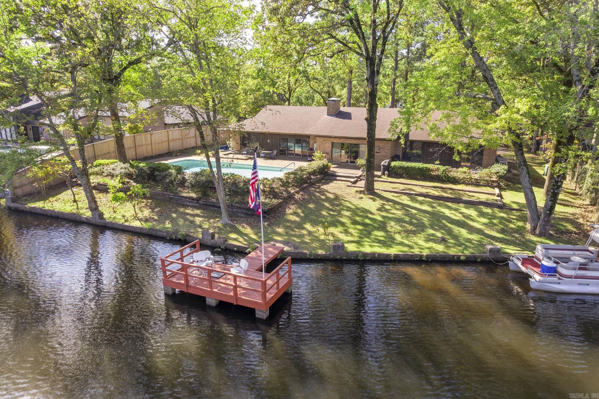 3 Pine Tree Point North Little Rock, AR 72116-8315