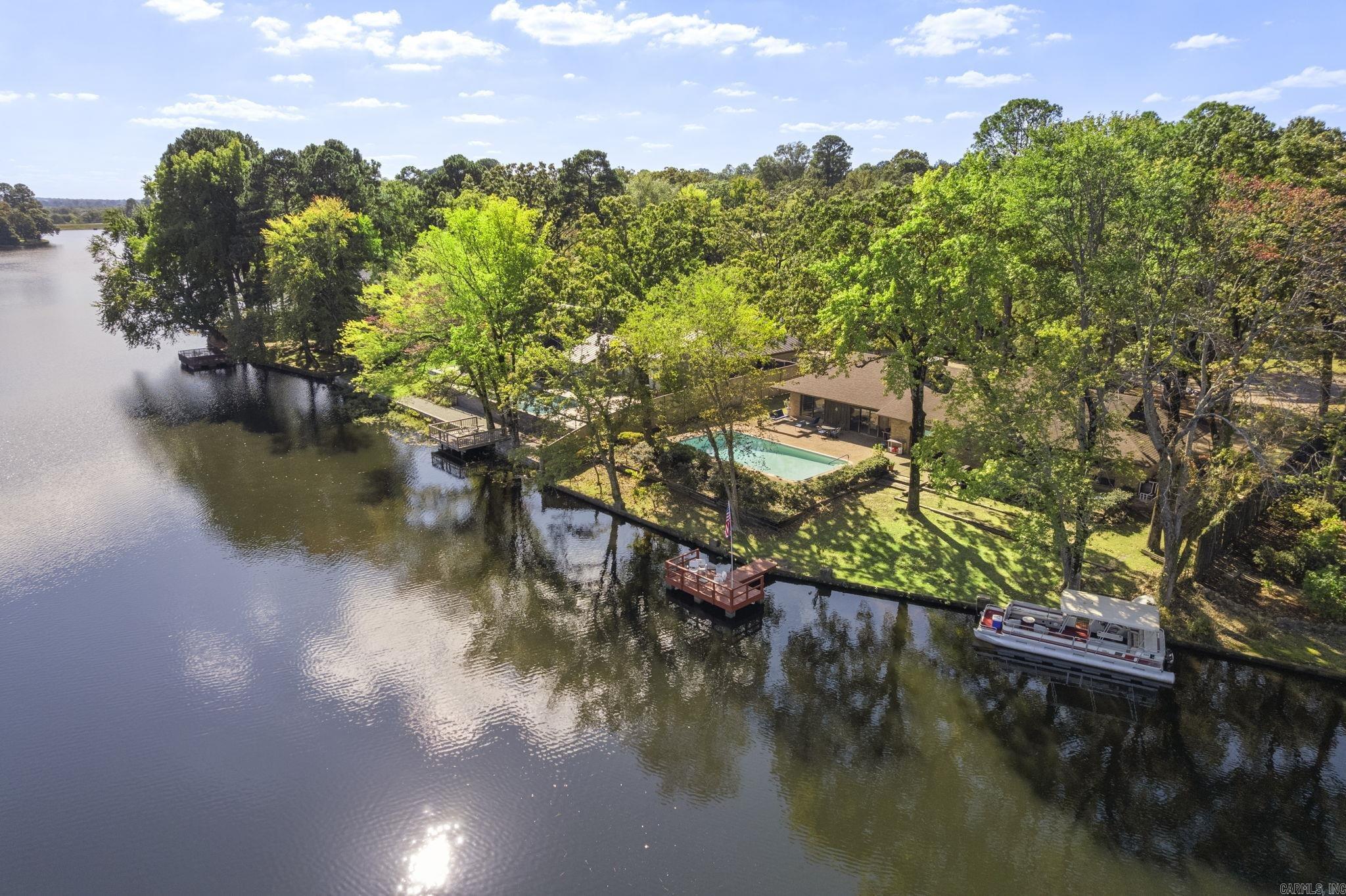 3 Pine Tree Point North Little Rock, AR 72116-8315