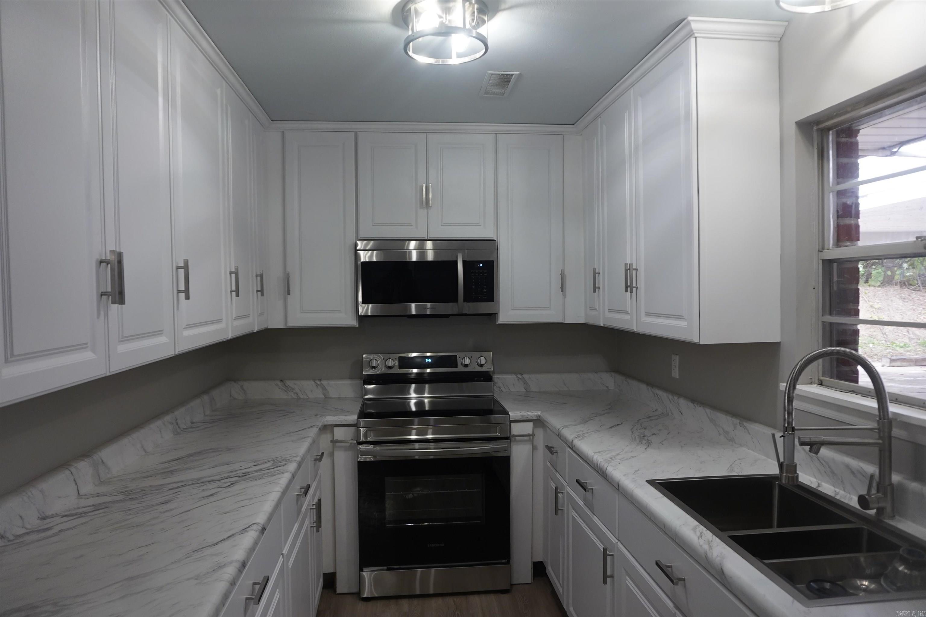 766 Liberty  Helena, AR