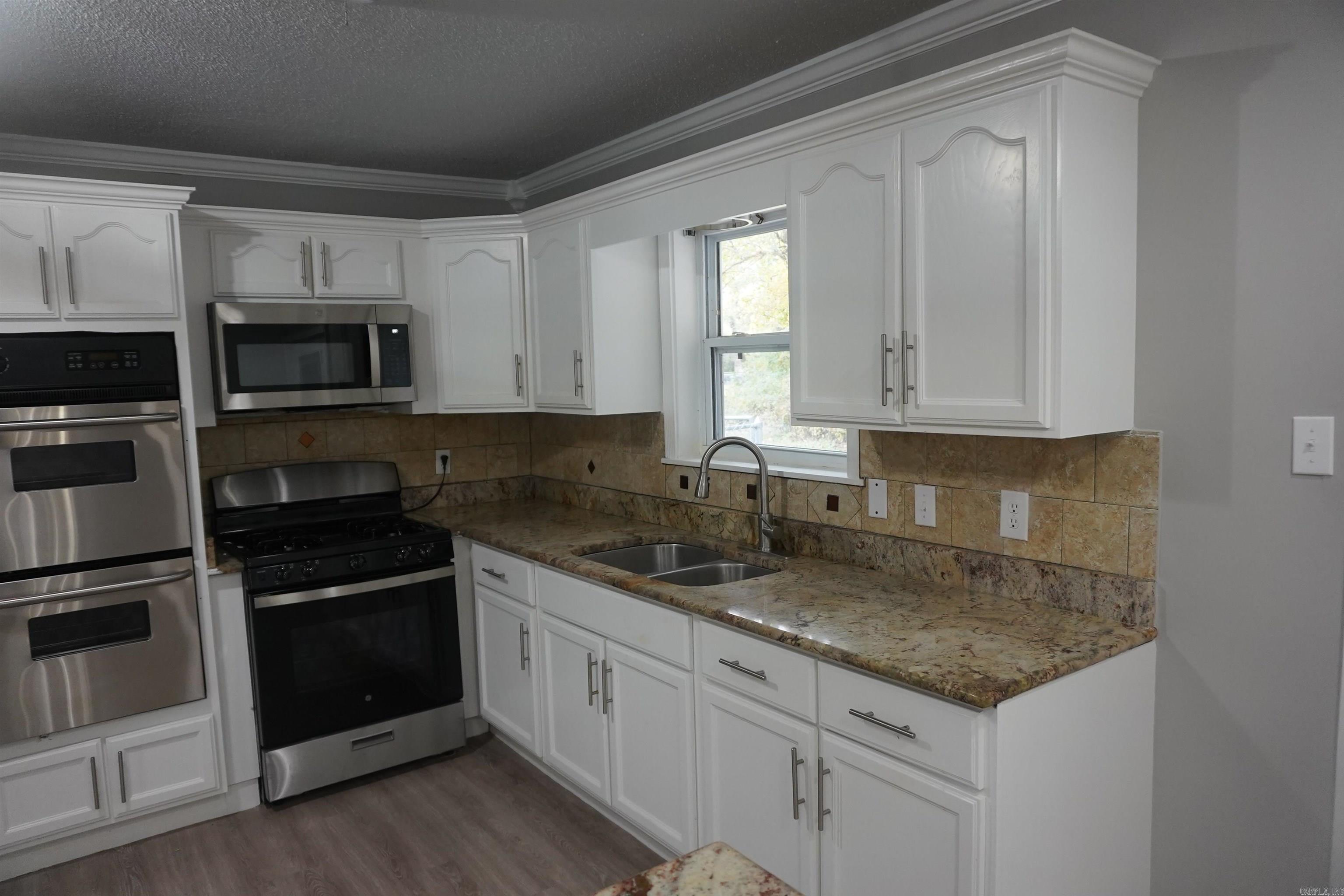 200 Newman Dr.  Helena, AR