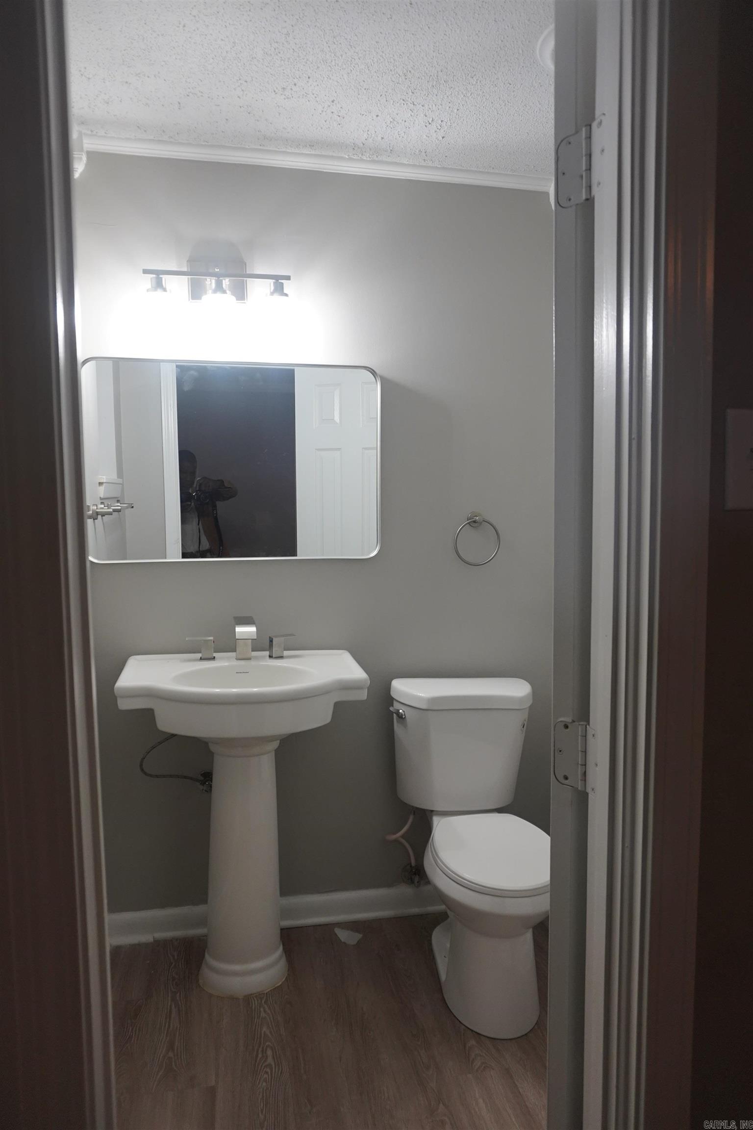 200 Newman Dr.  Helena, AR