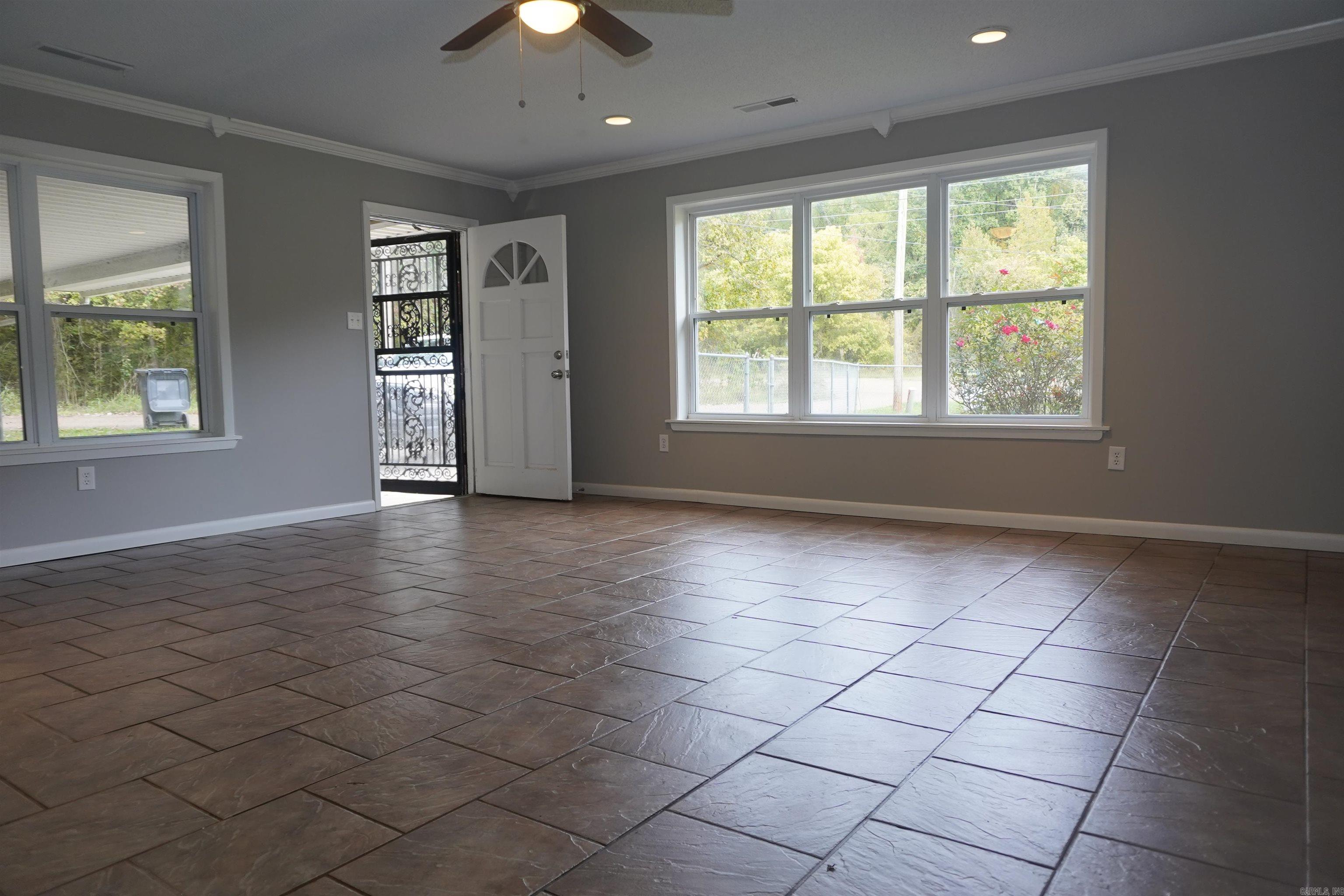 200 Newman Dr.  Helena, AR