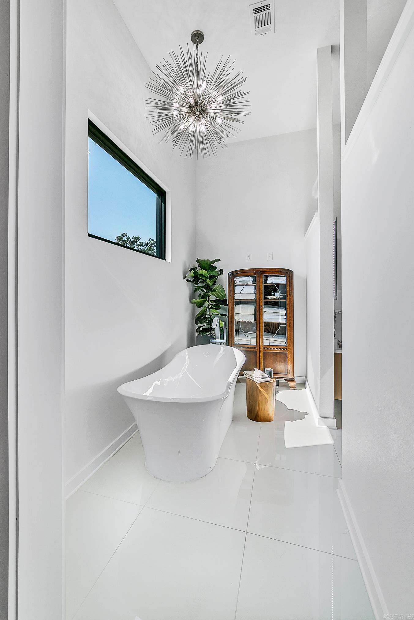 601 Greystone Boulevard Cabot, AR 72023