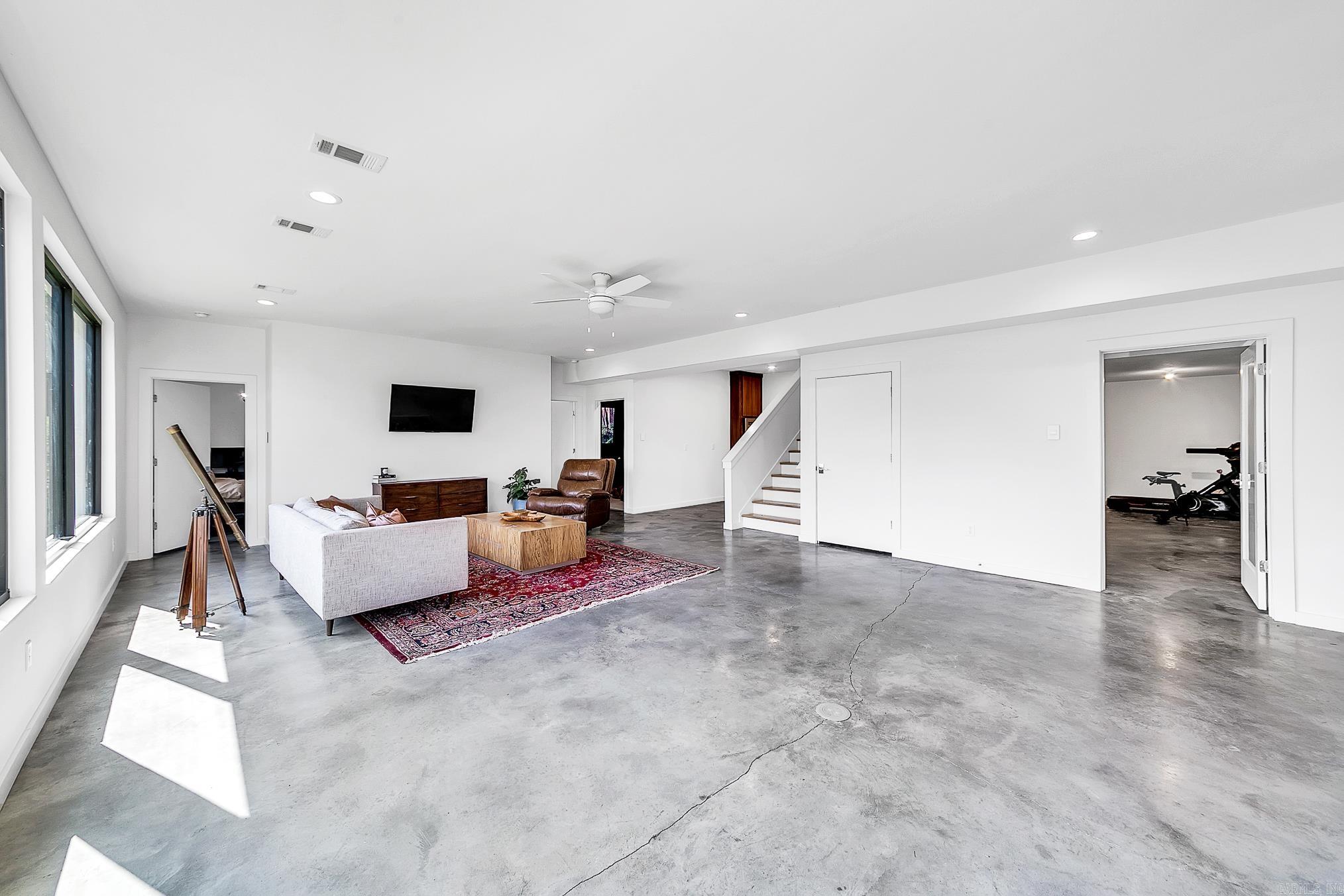 601 Greystone Boulevard Cabot, AR 72023