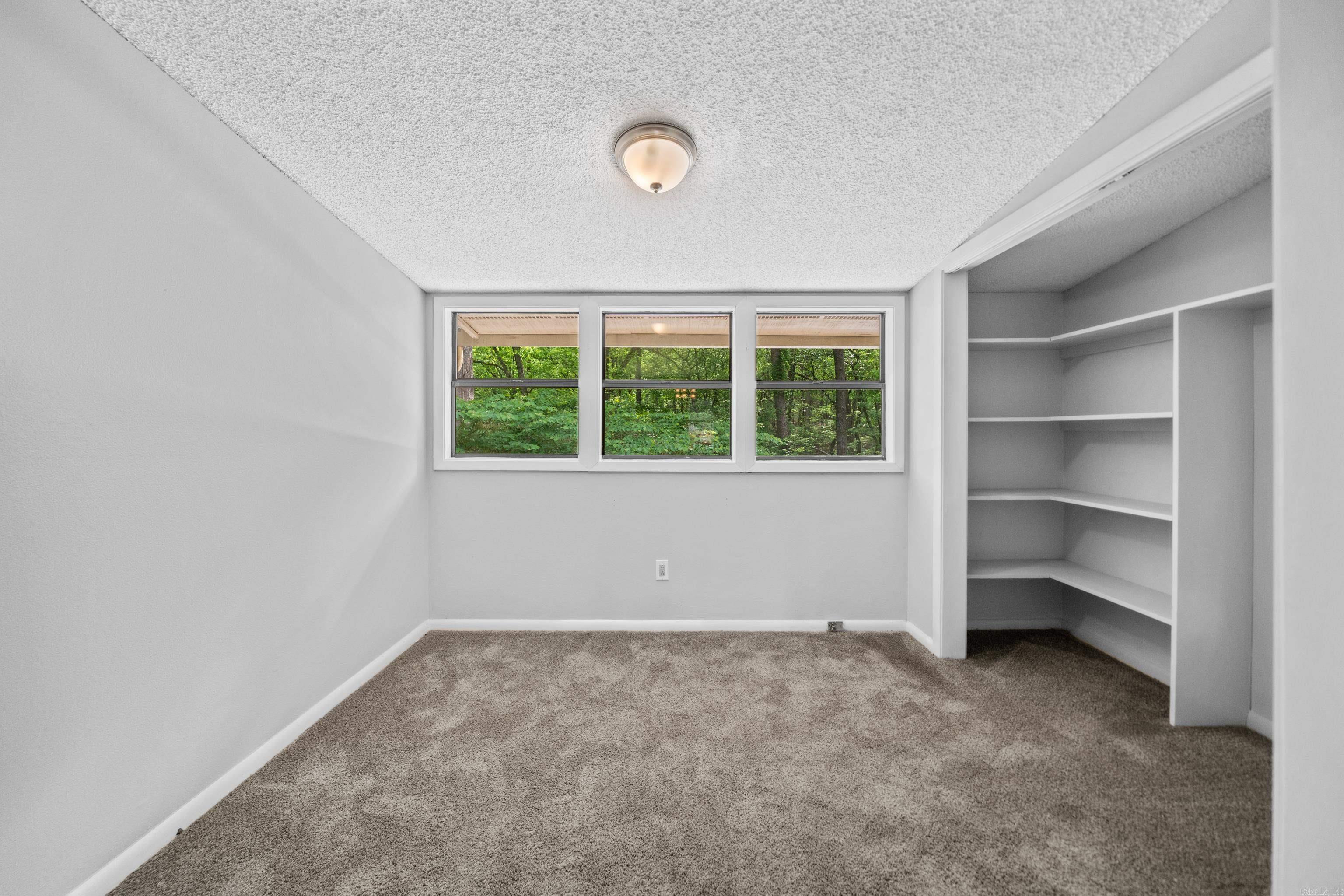 73 PERRALENA WAY Hot Springs Village, AR 71909