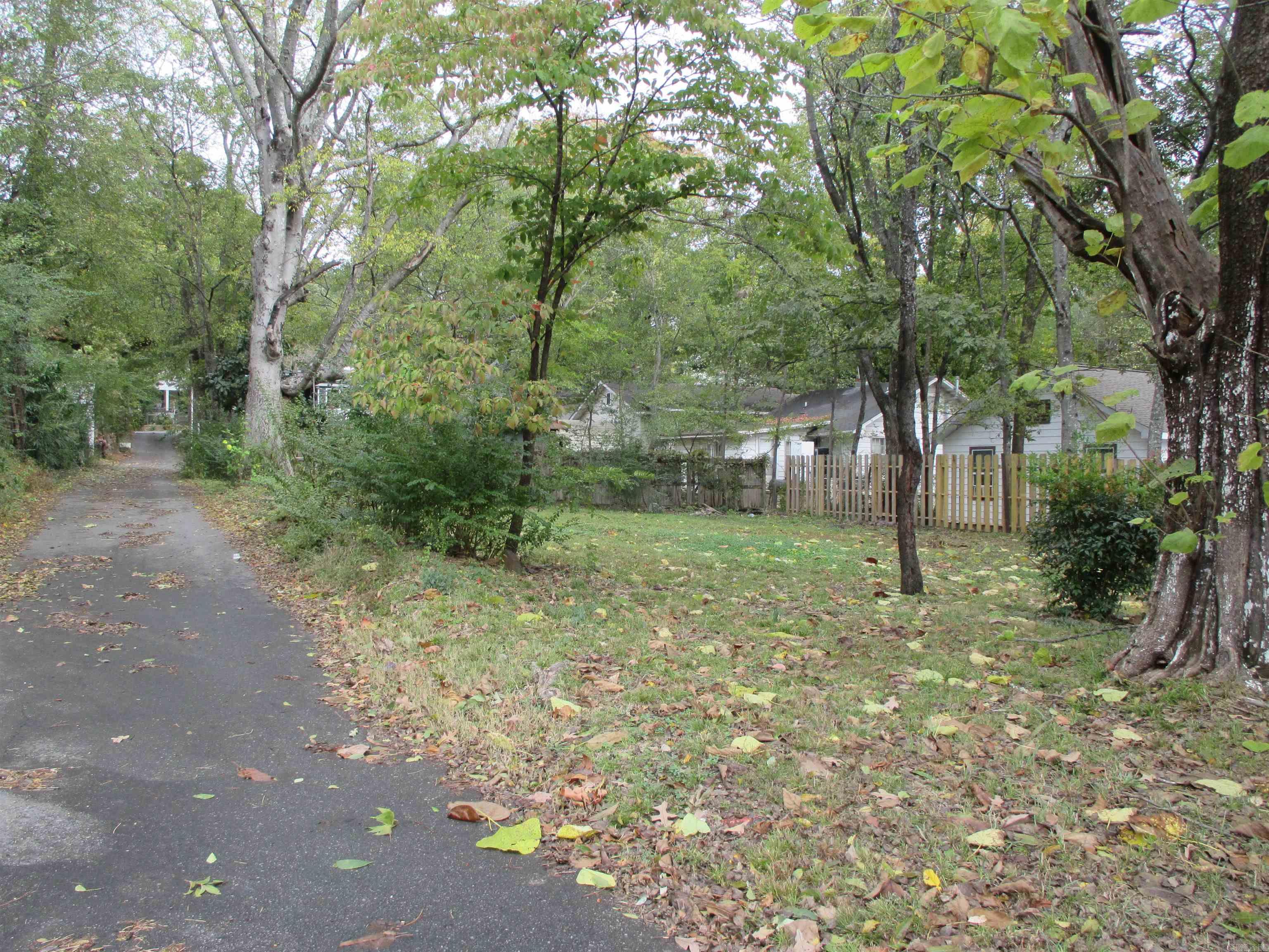 1004 Rector  Hot Springs, AR