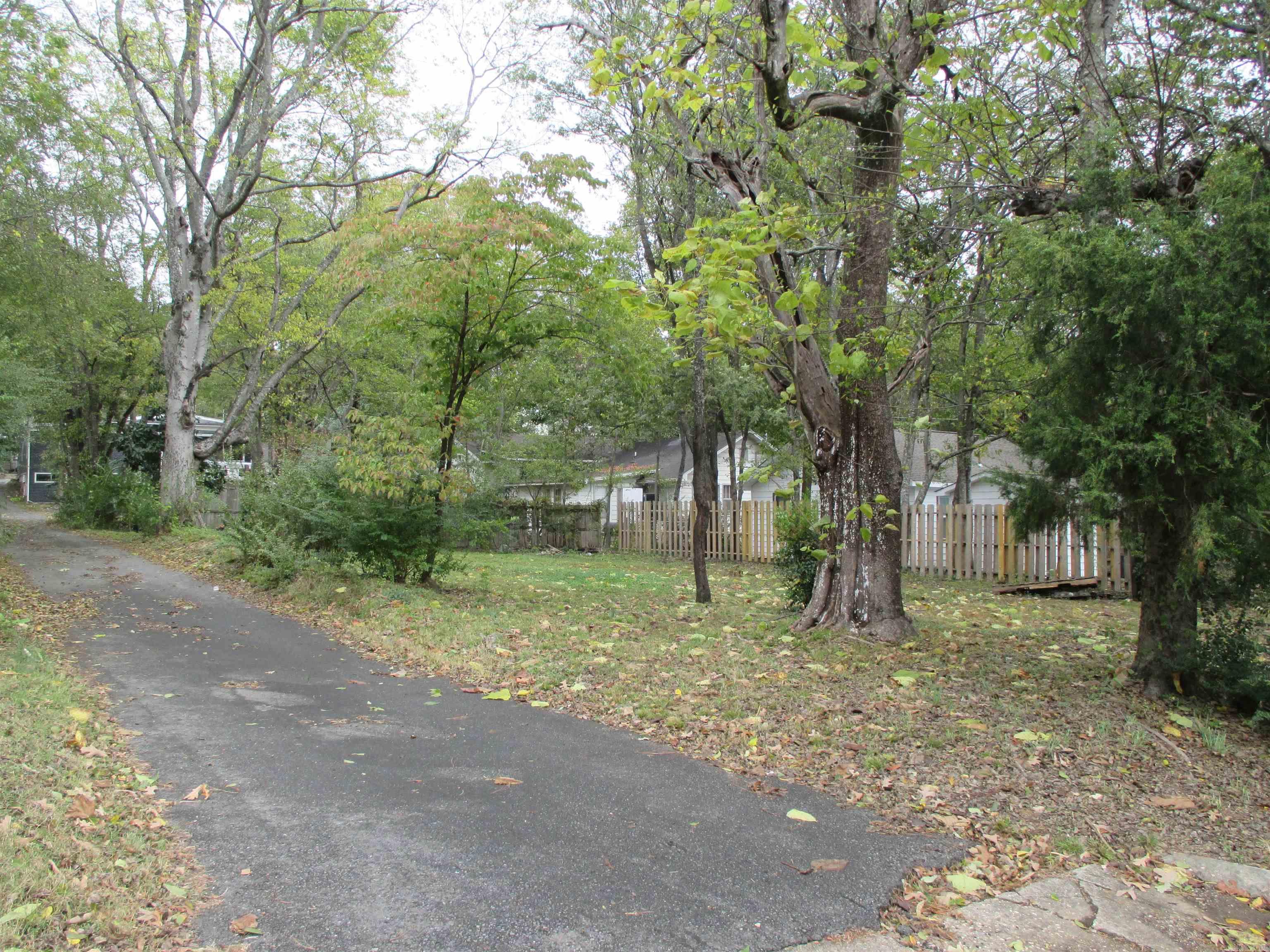 1004 Rector  Hot Springs, AR