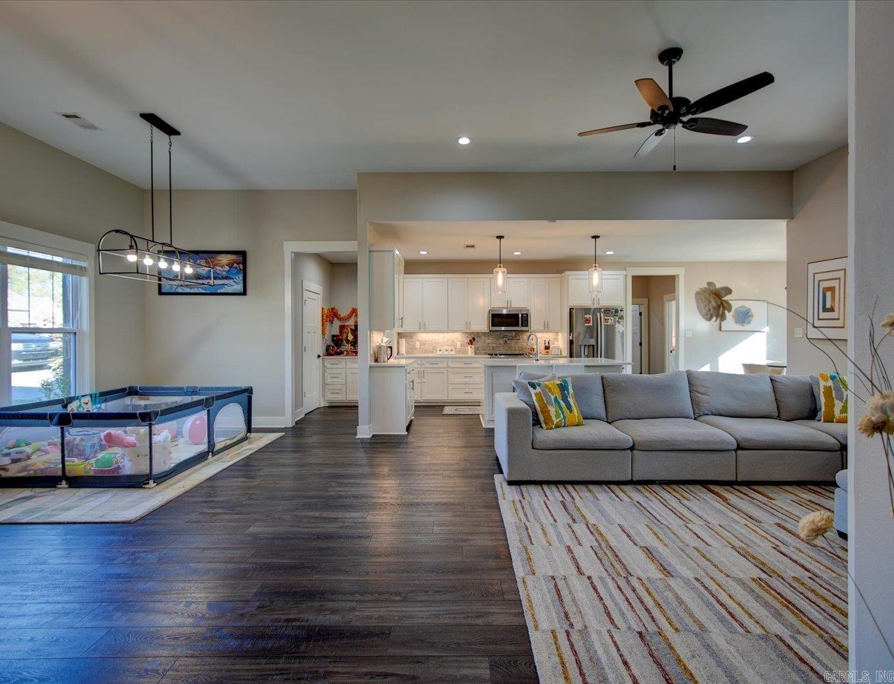 126 Luek Lane Hot Springs, AR 71913