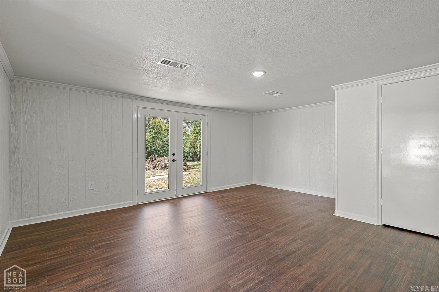 451 S Roselawn  West Memphis, AR