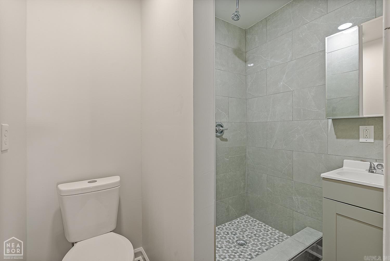 451 S Roselawn  West Memphis, AR