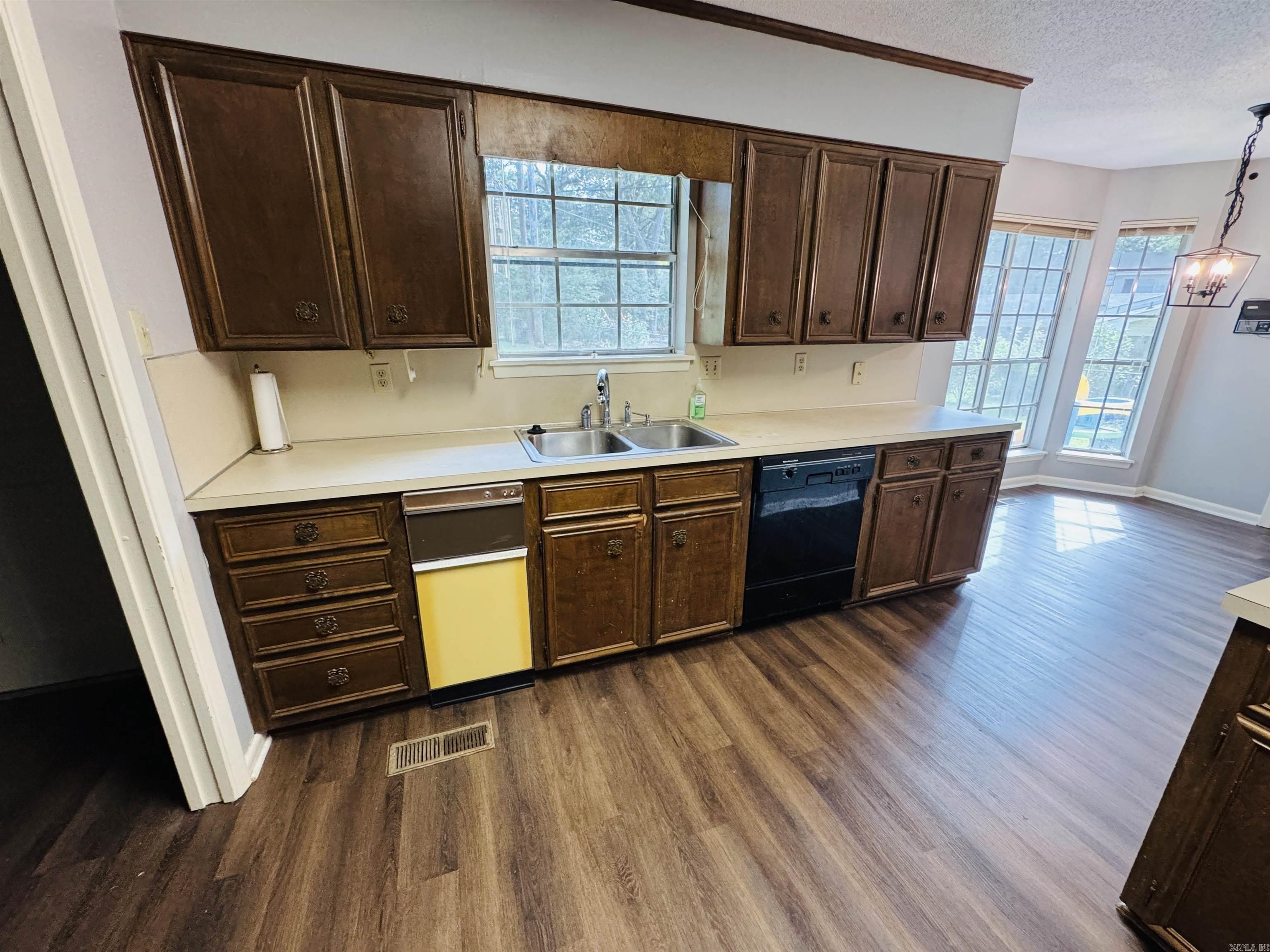 1701 War Eagle Drive North Little Rock, AR 72116