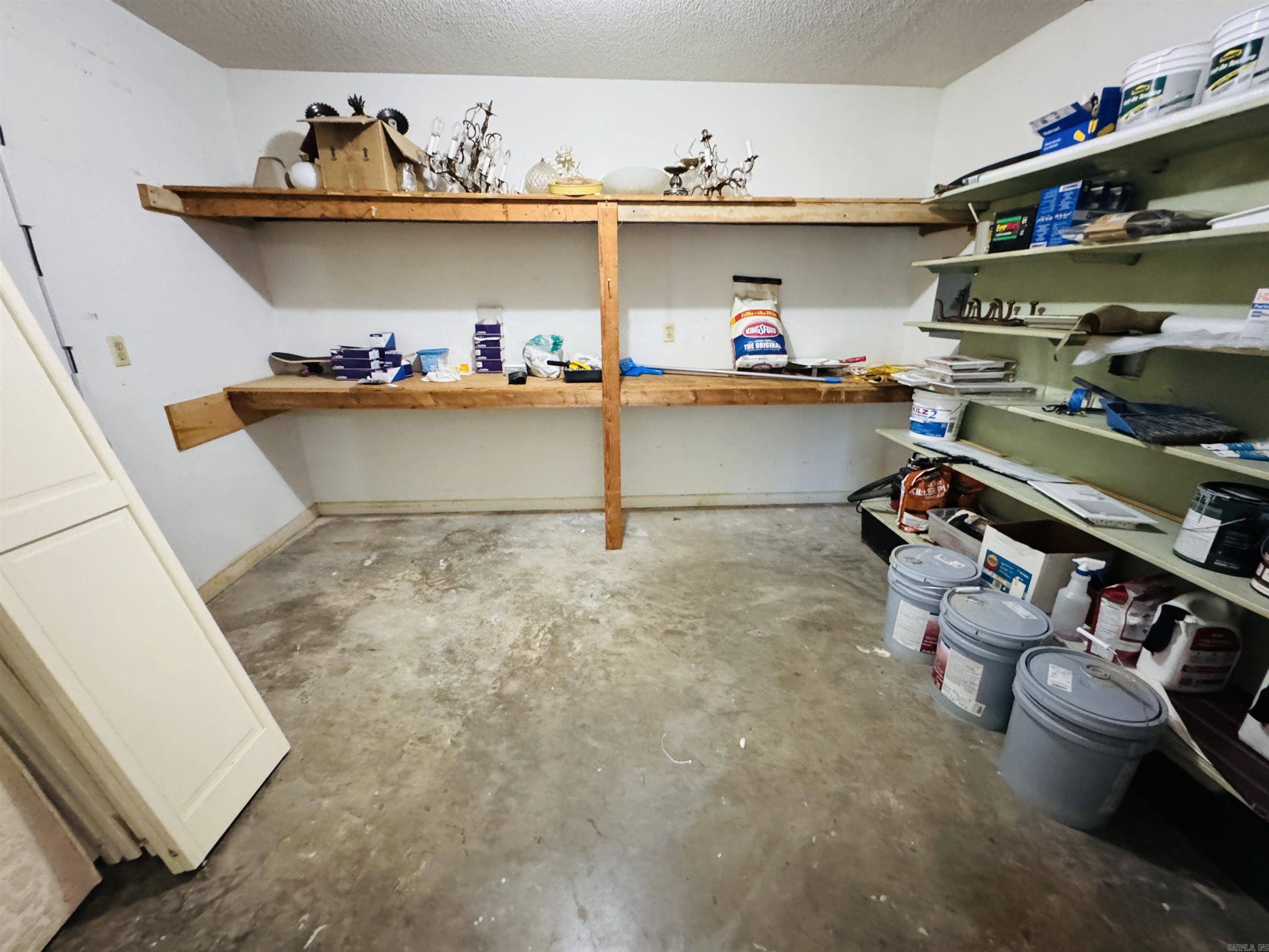 1701 War Eagle Drive North Little Rock, AR 72116