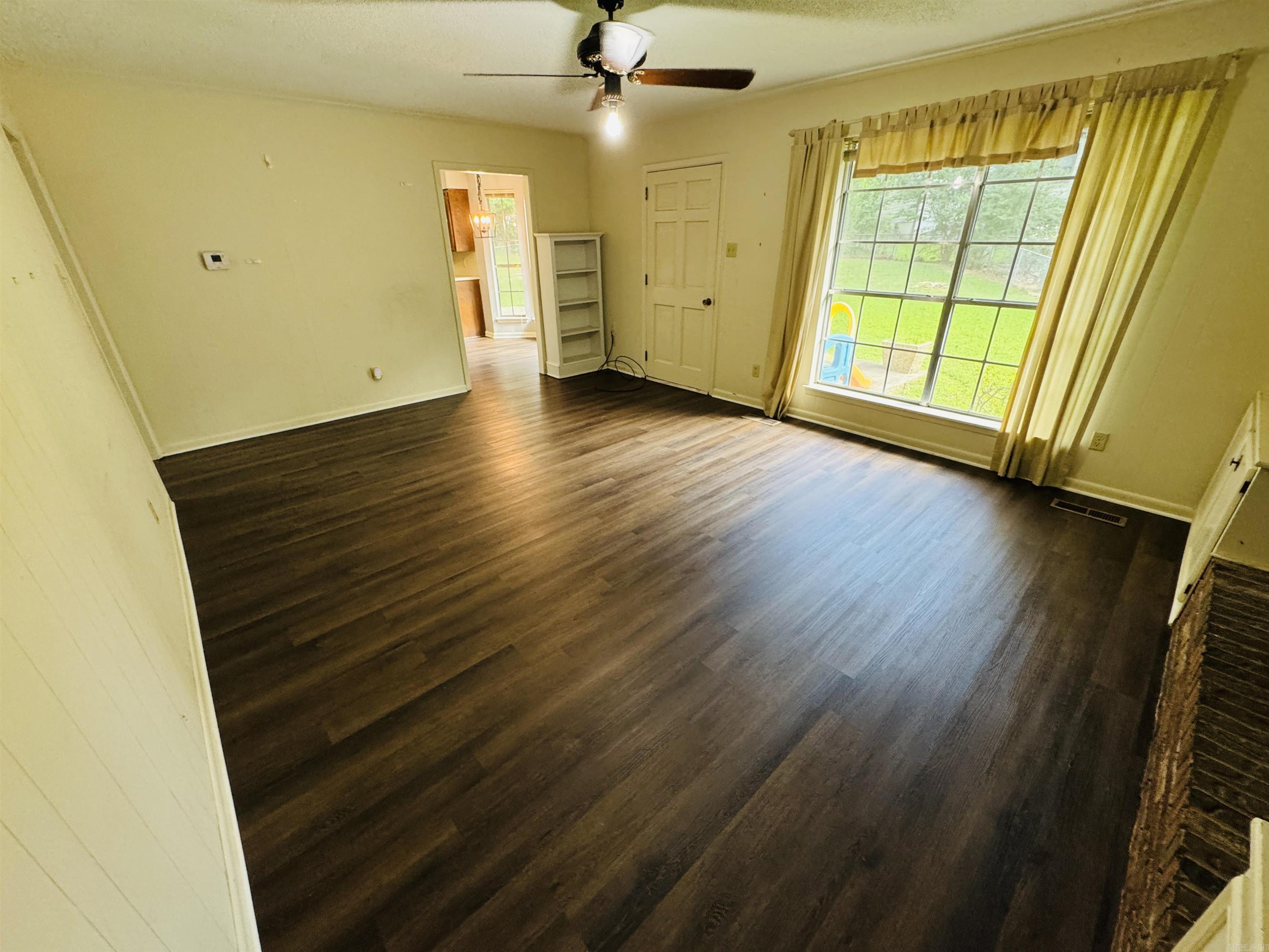 1701 War Eagle Drive North Little Rock, AR 72116