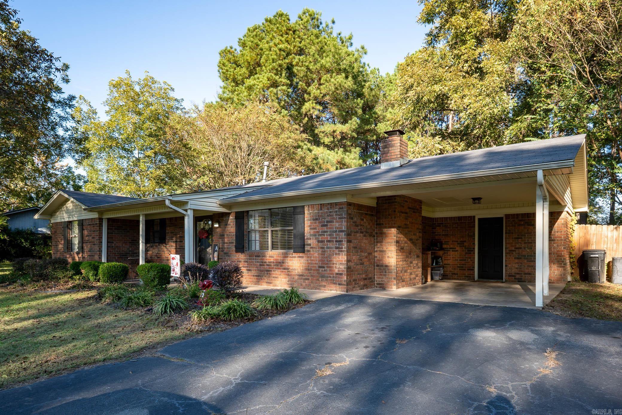 9 Foxmoor Circle Conway, AR 72032