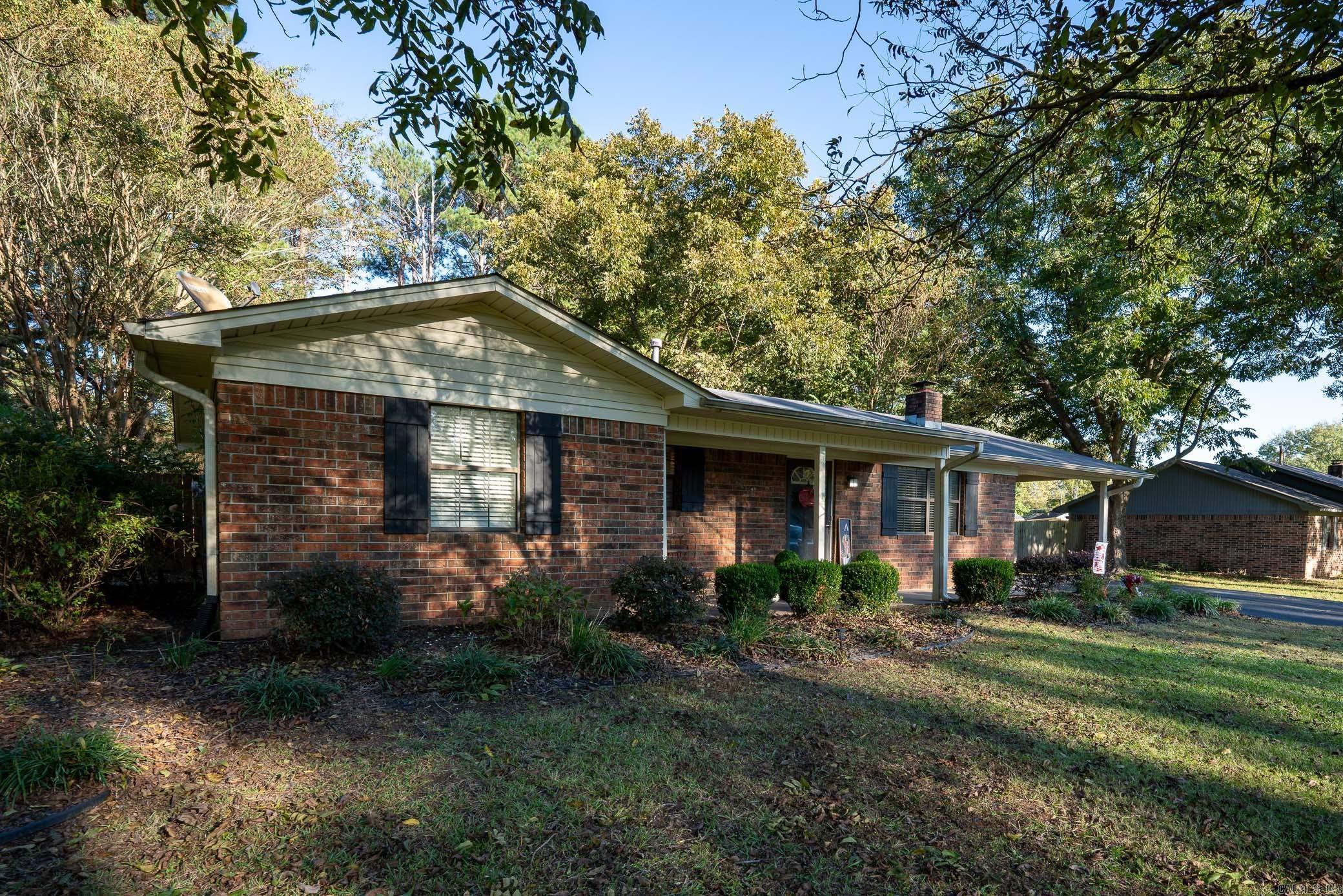 9 Foxmoor Circle Conway, AR 72032