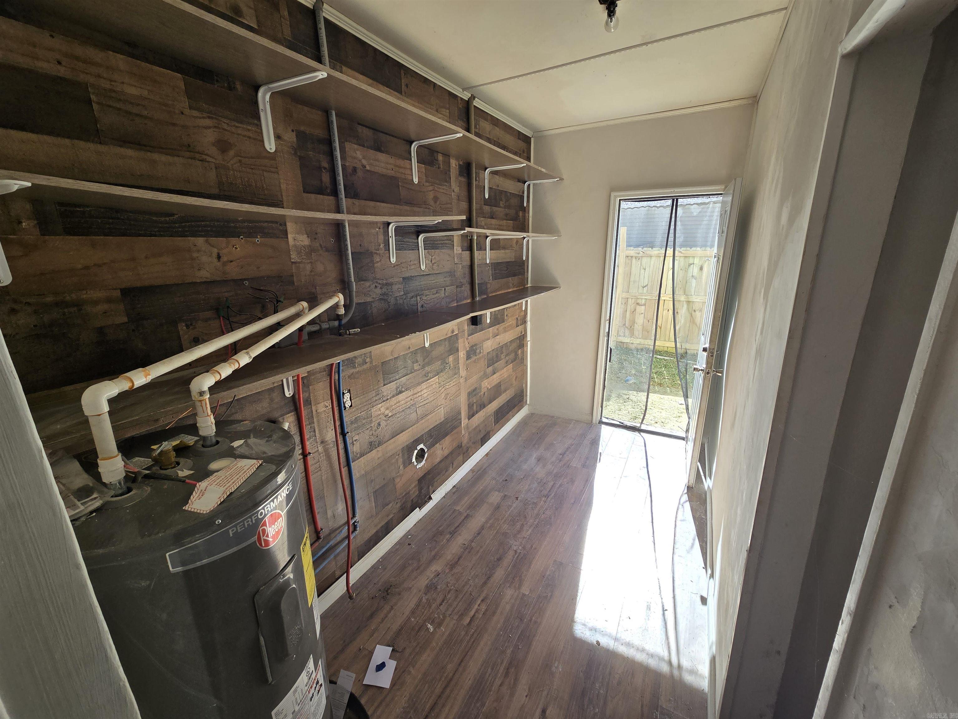 9 Center  Mayflower, AR