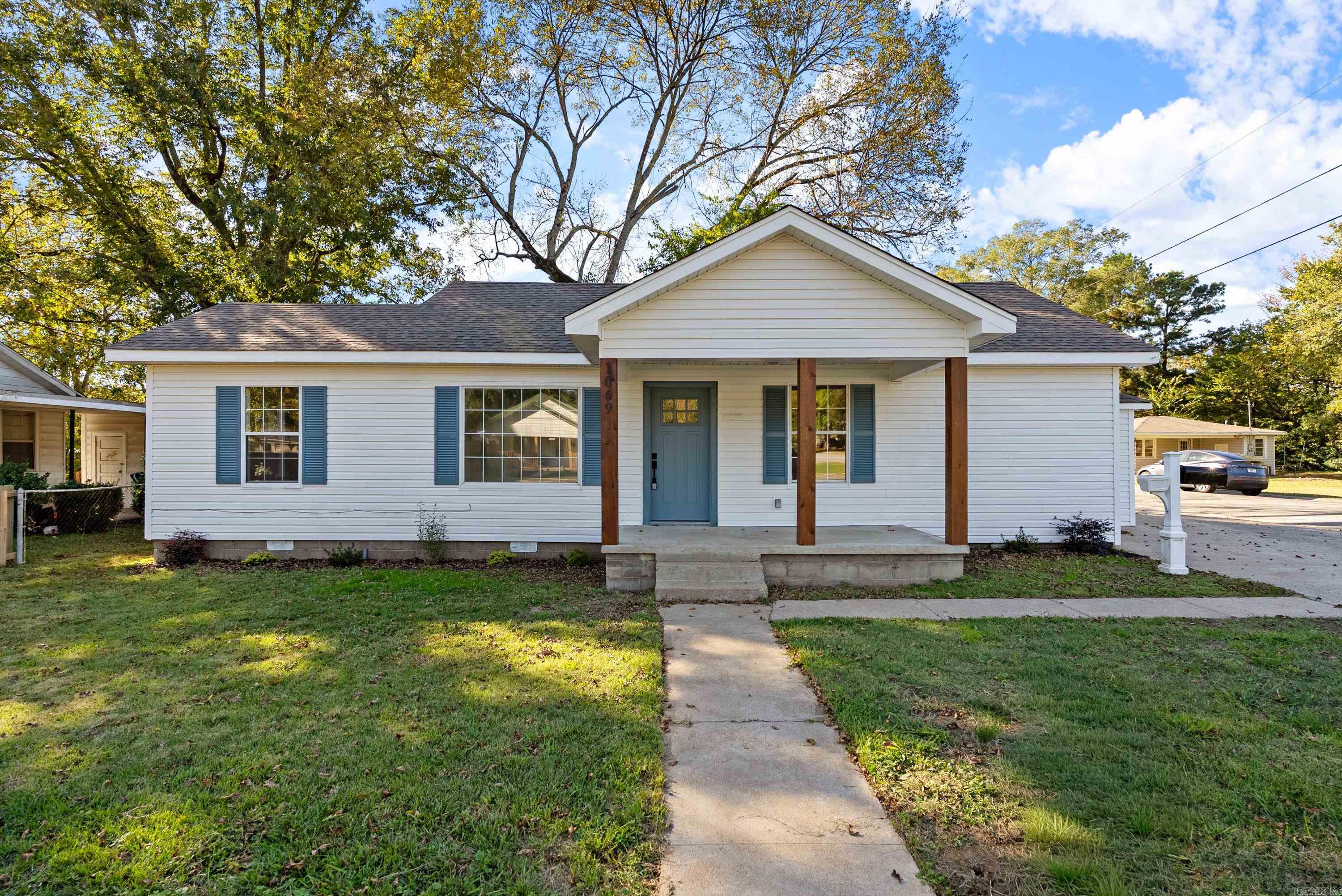 1069 Donaghey  Conway, AR