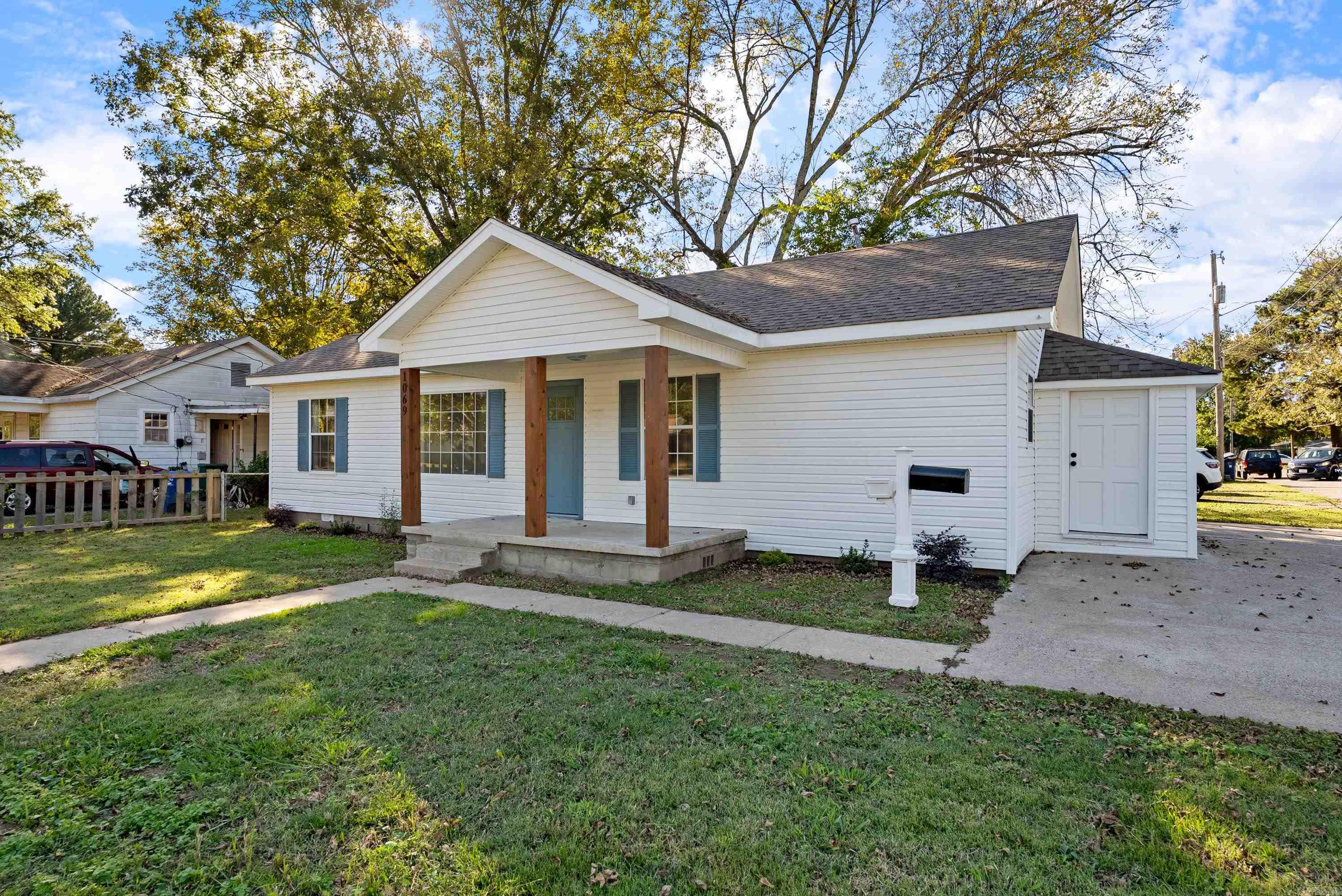 1069 Donaghey  Conway, AR