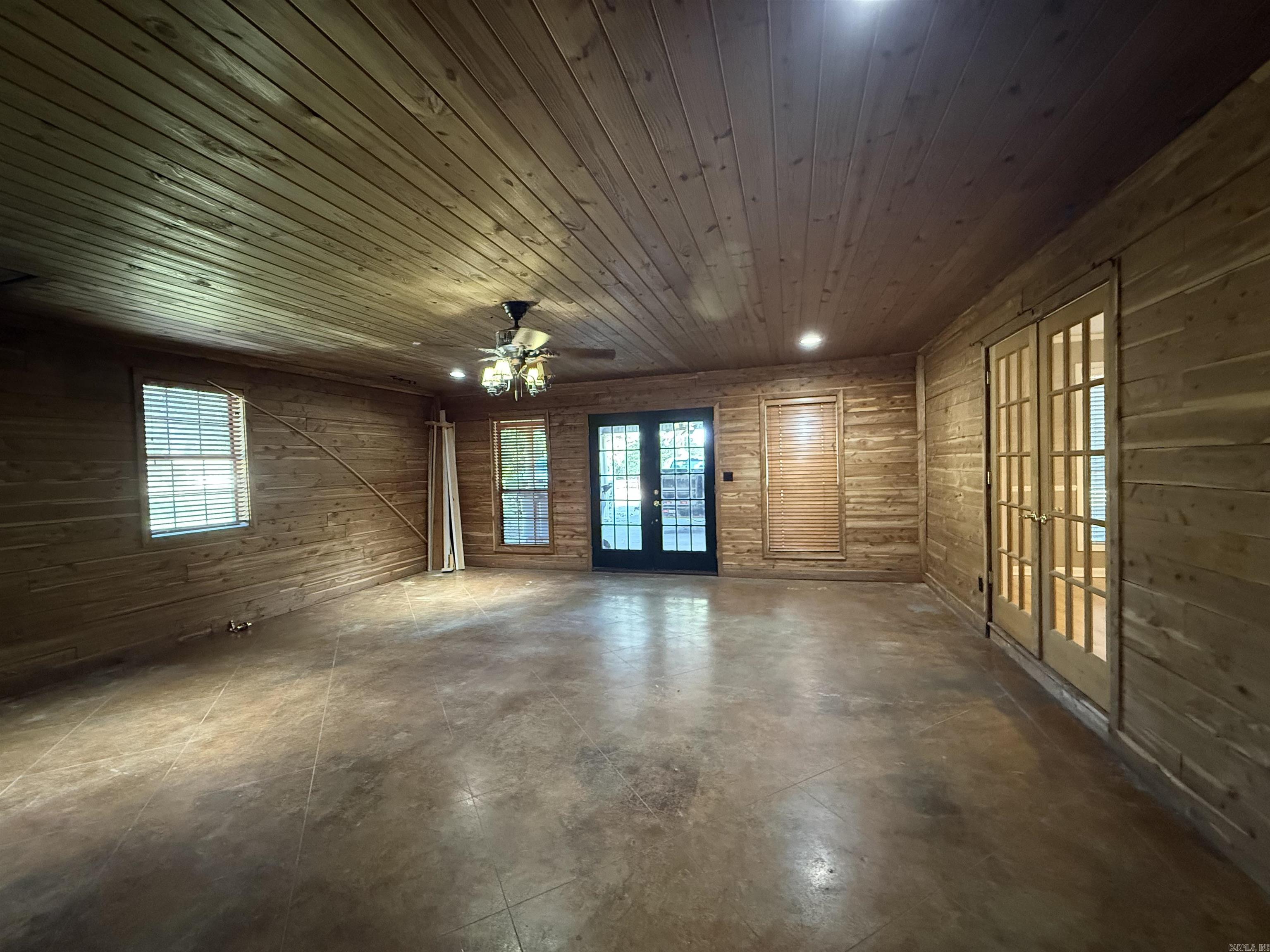 109 SONNY  Forrest City, AR