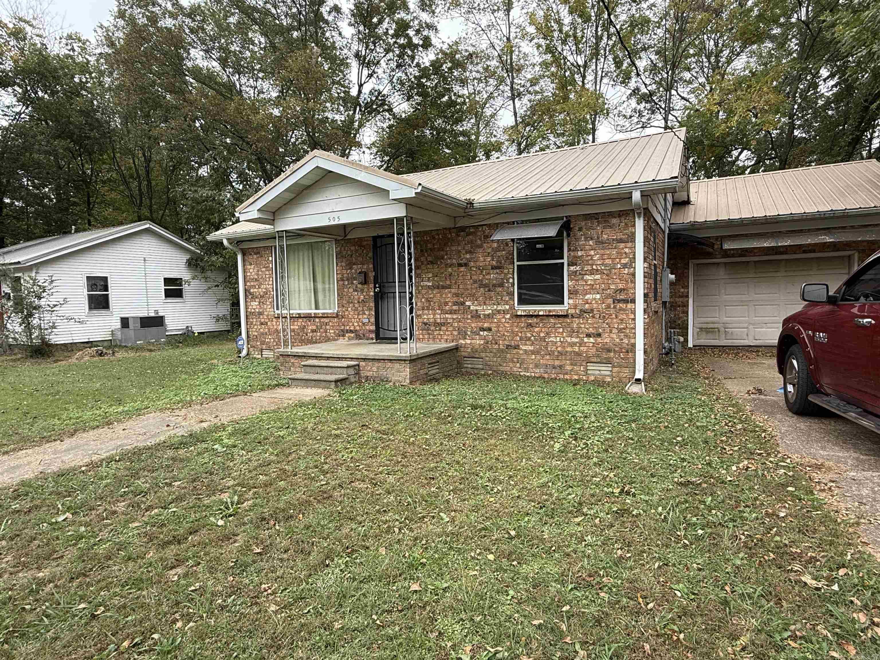 505 W Park  Searcy, AR