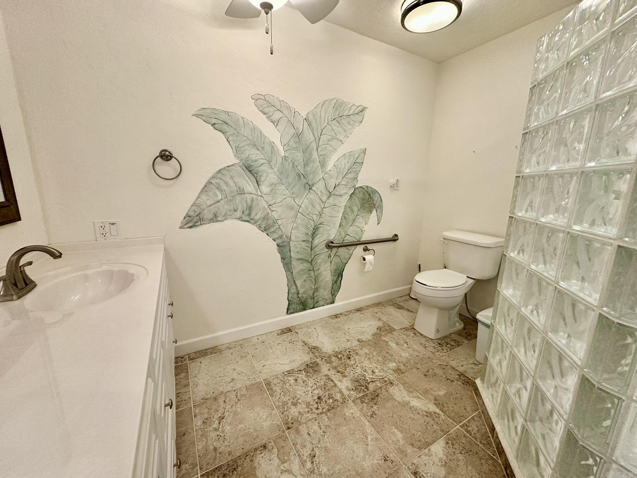 211 RG Lagrone Dr Hamburg, AR 71646