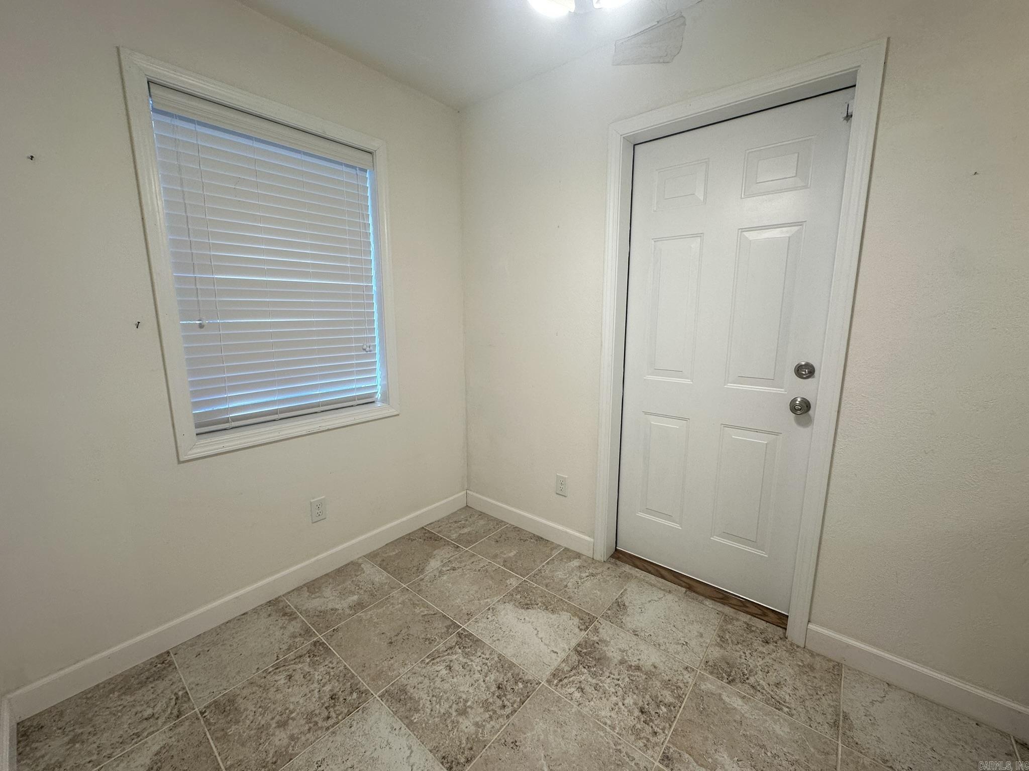 211 RG Lagrone Dr Hamburg, AR 71646