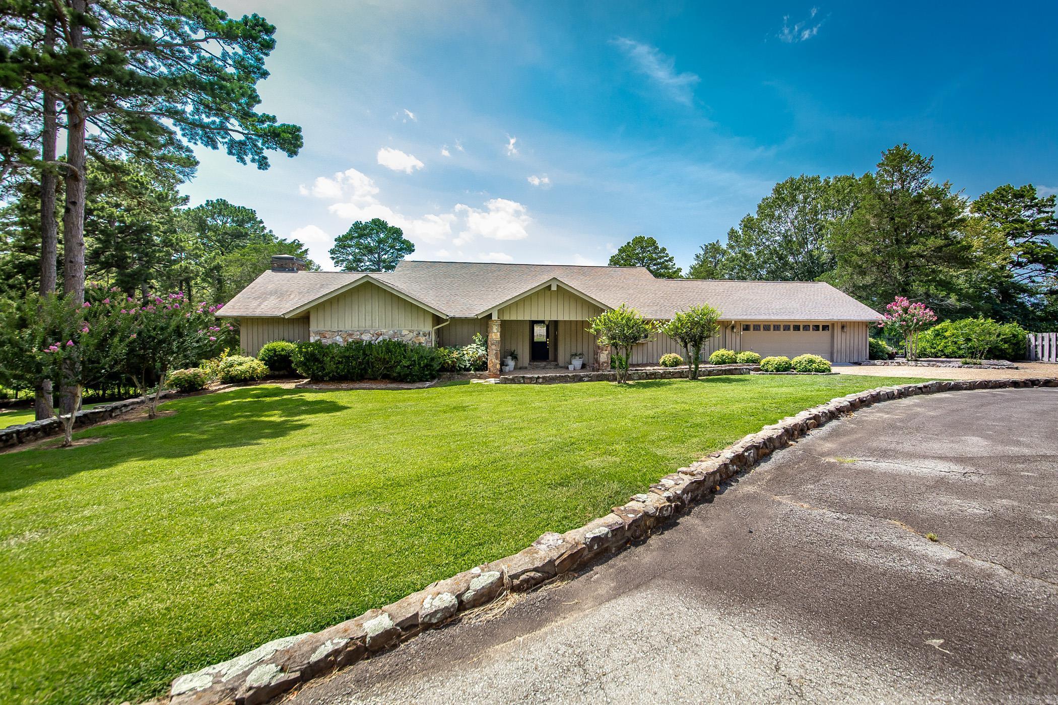 1211 Palisades Circle Heber Springs, AR 72543