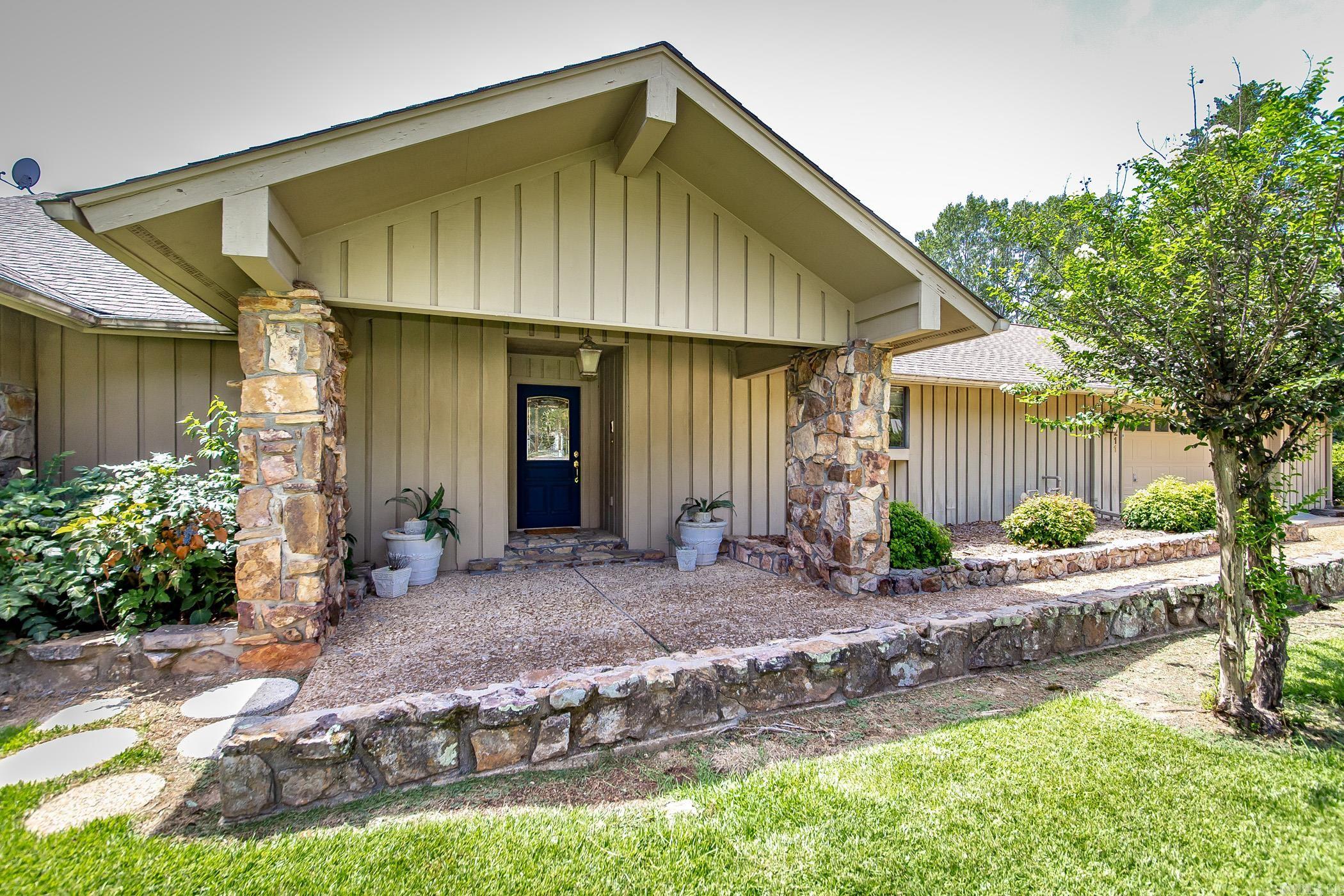 1211 Palisades Circle Heber Springs, AR 72543