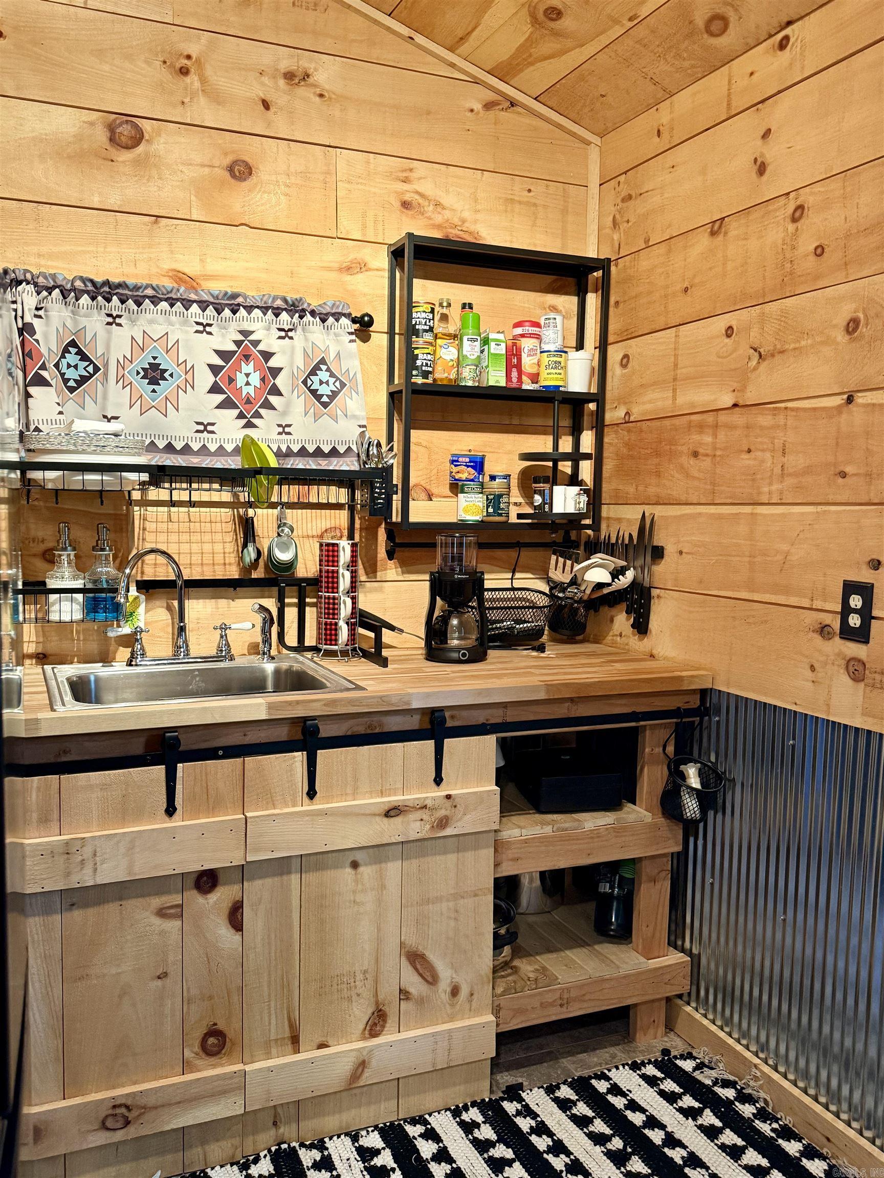 480 Hickory Hill  Drasco, AR