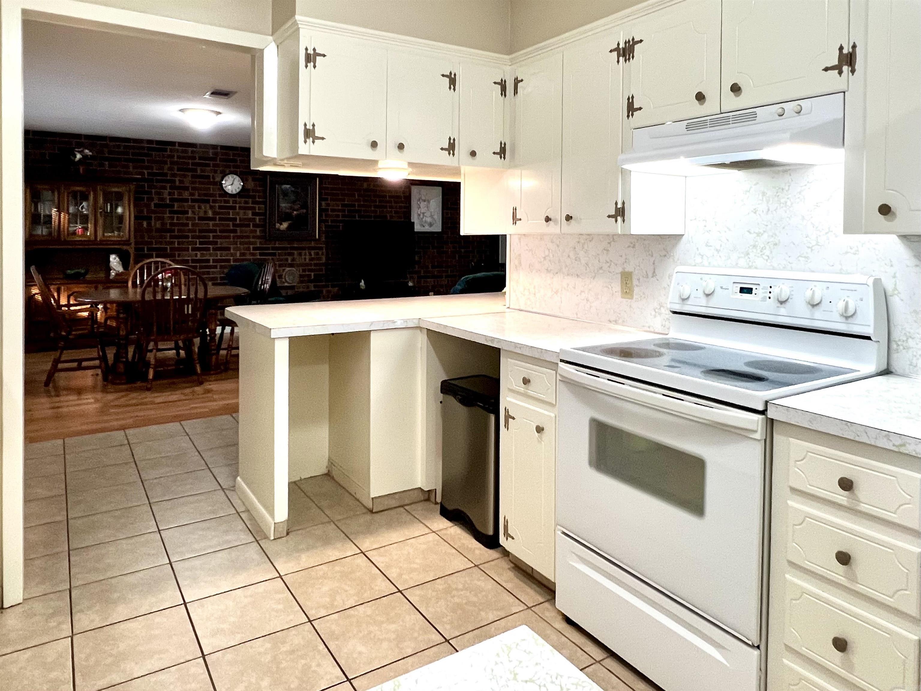 733 Hwy 5 Rose Bud, AR 72137