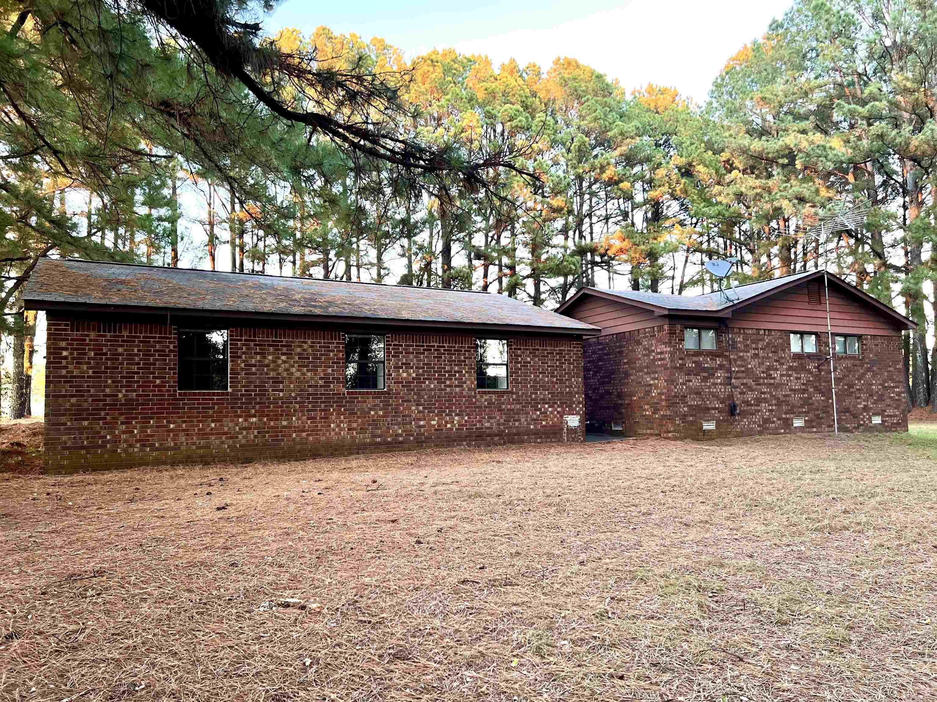 733 Hwy 5 Rose Bud, AR 72137