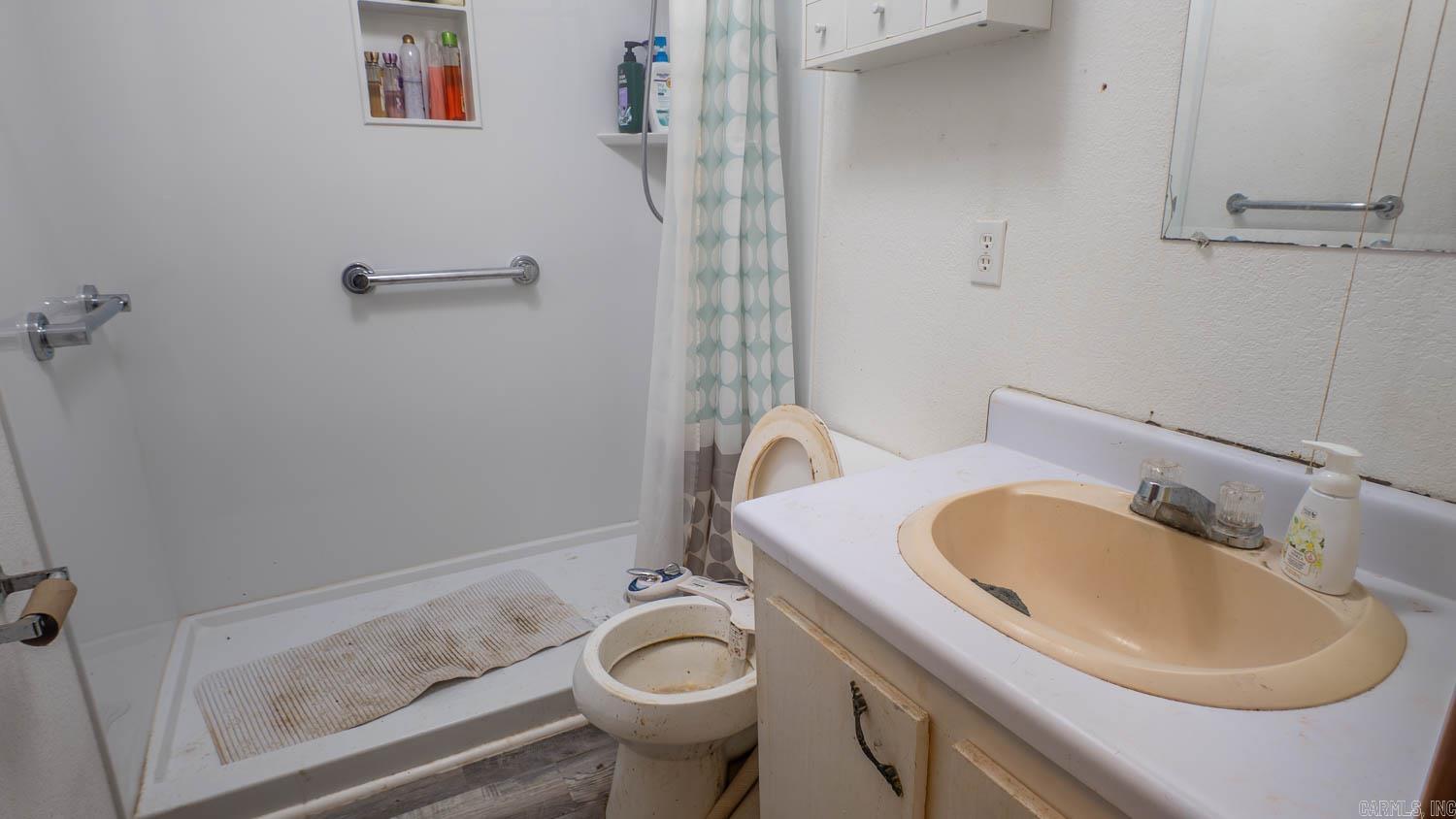 79 Rose Street  Melbourne, AR