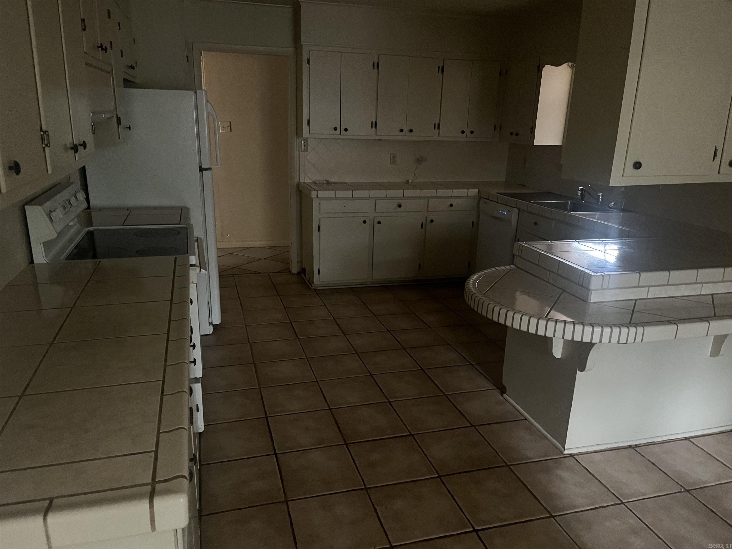 213 S MAY  Dumas, AR