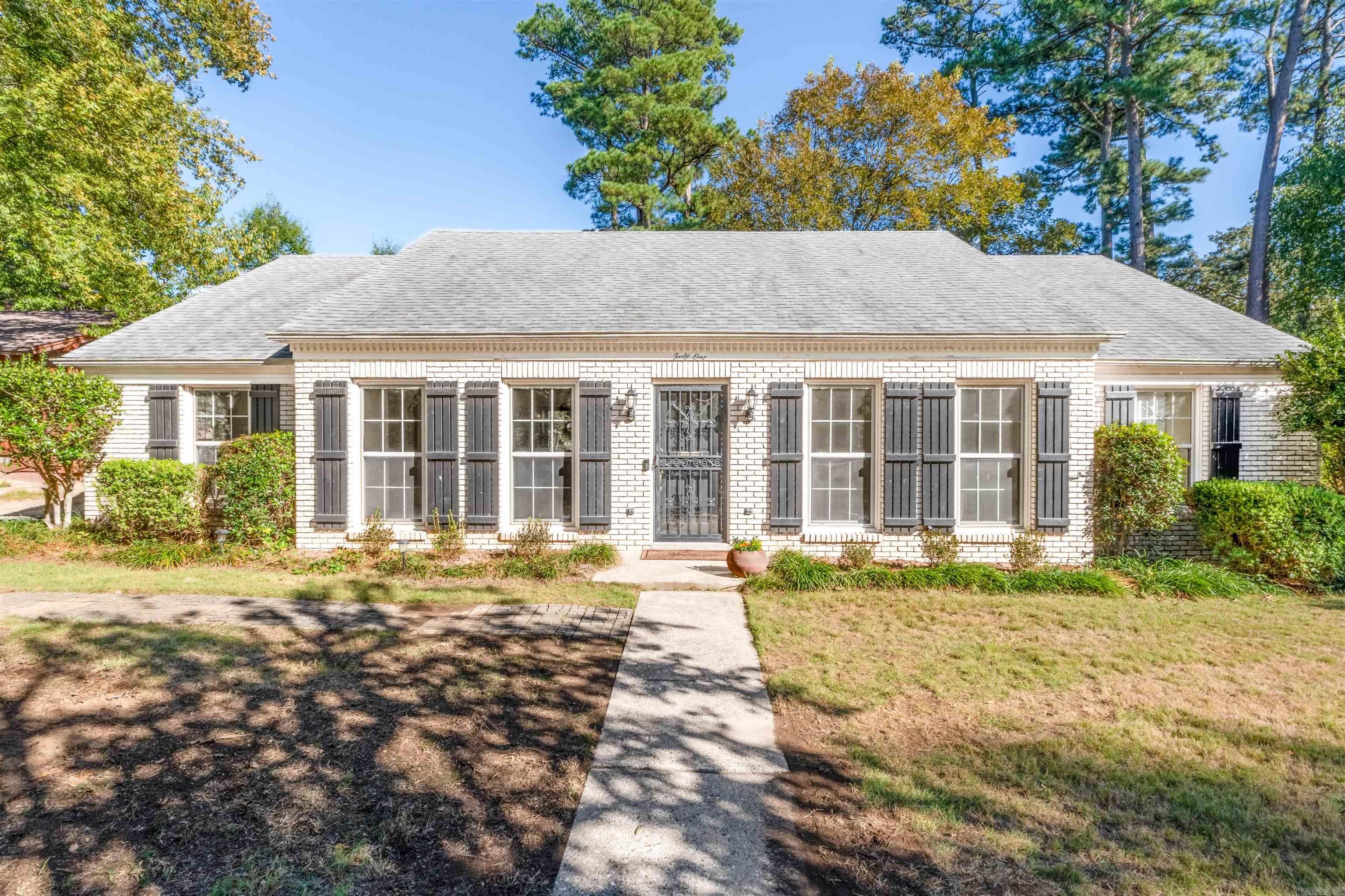 41 Coachlight Drive Little Rock, AR 72227